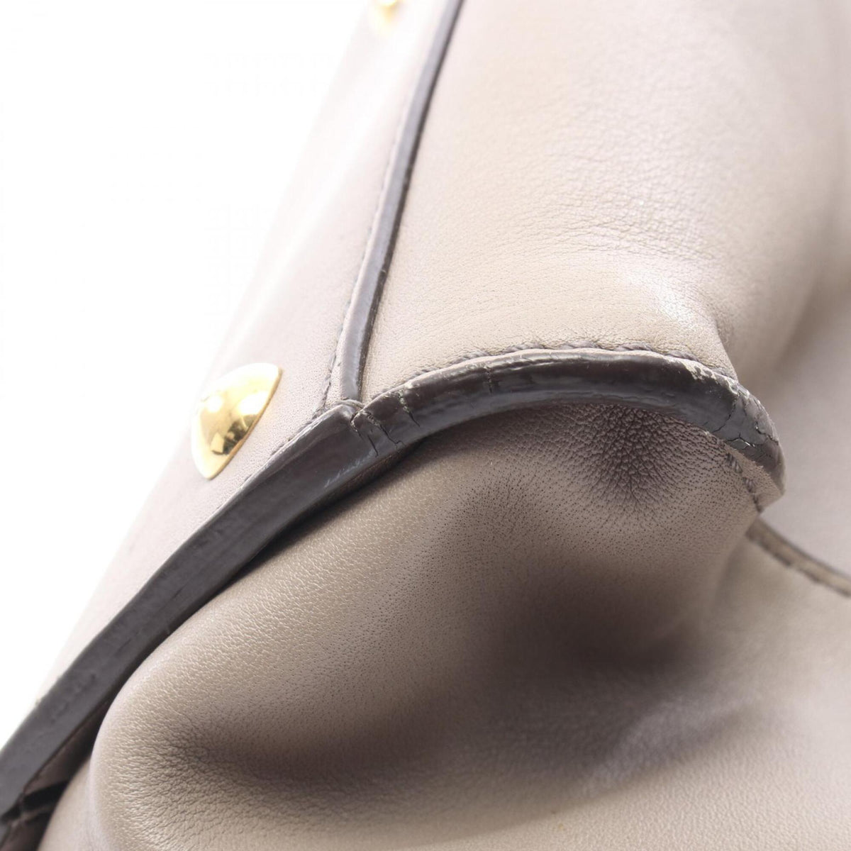 Fendi Beige Leather Handbag (Pre-Owned)
