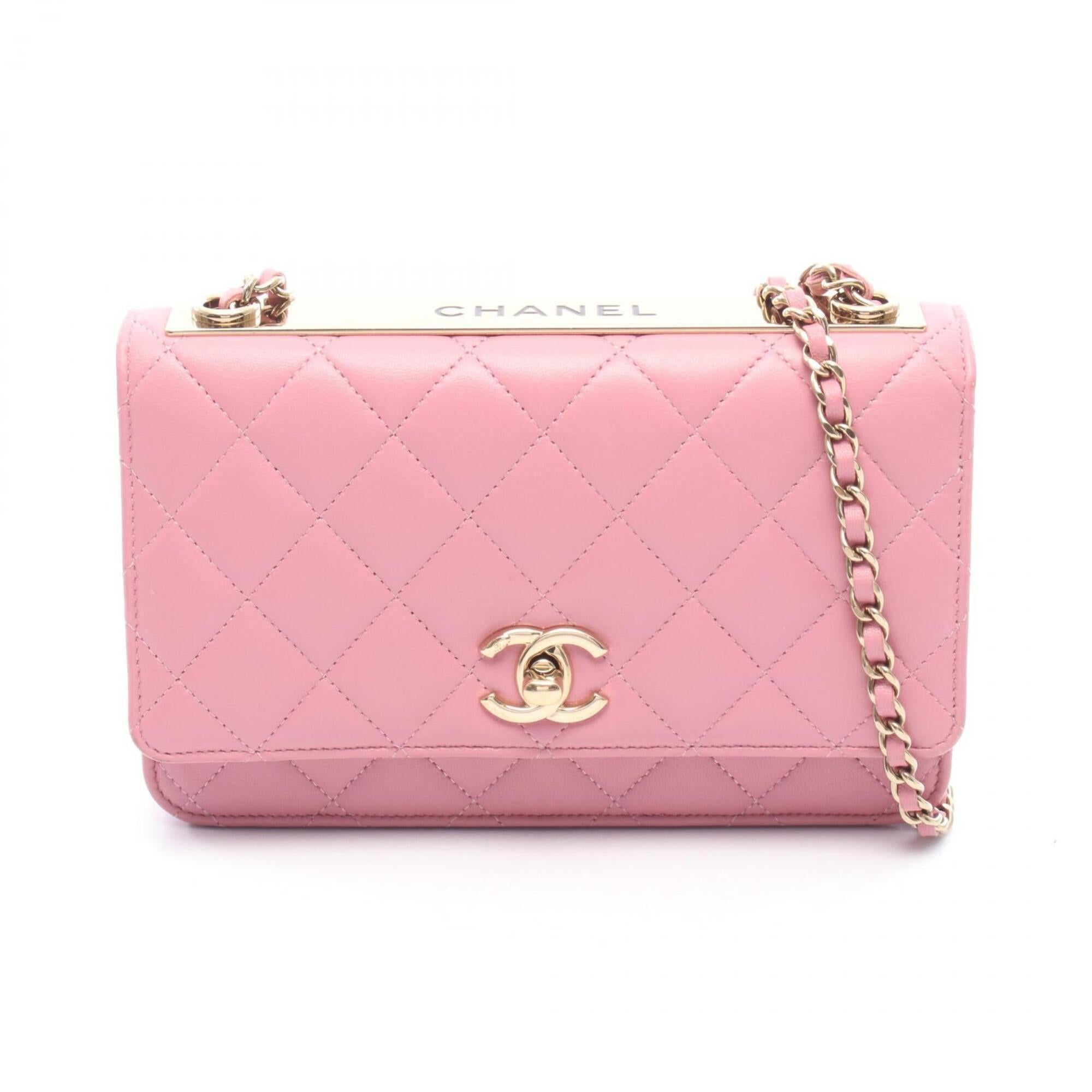Chanel Matelasse Pink Leather Handbag Shoulder Bag (Pre-Owned)