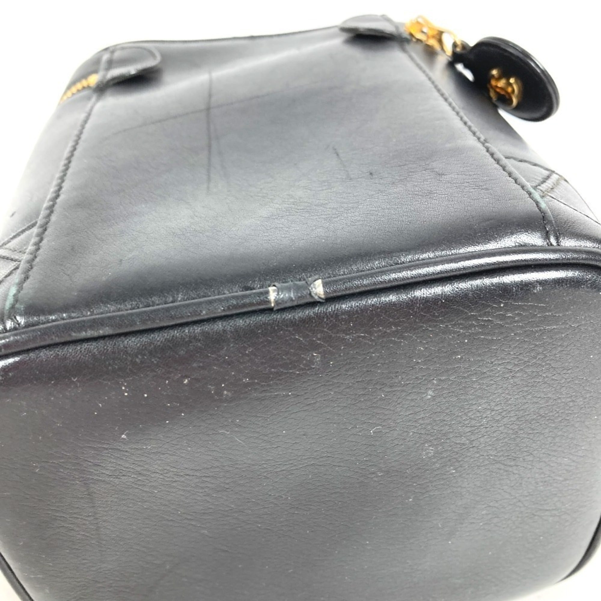 Chanel Black Leather Handbag Pouch Vanity Bag (Pre-Owned)