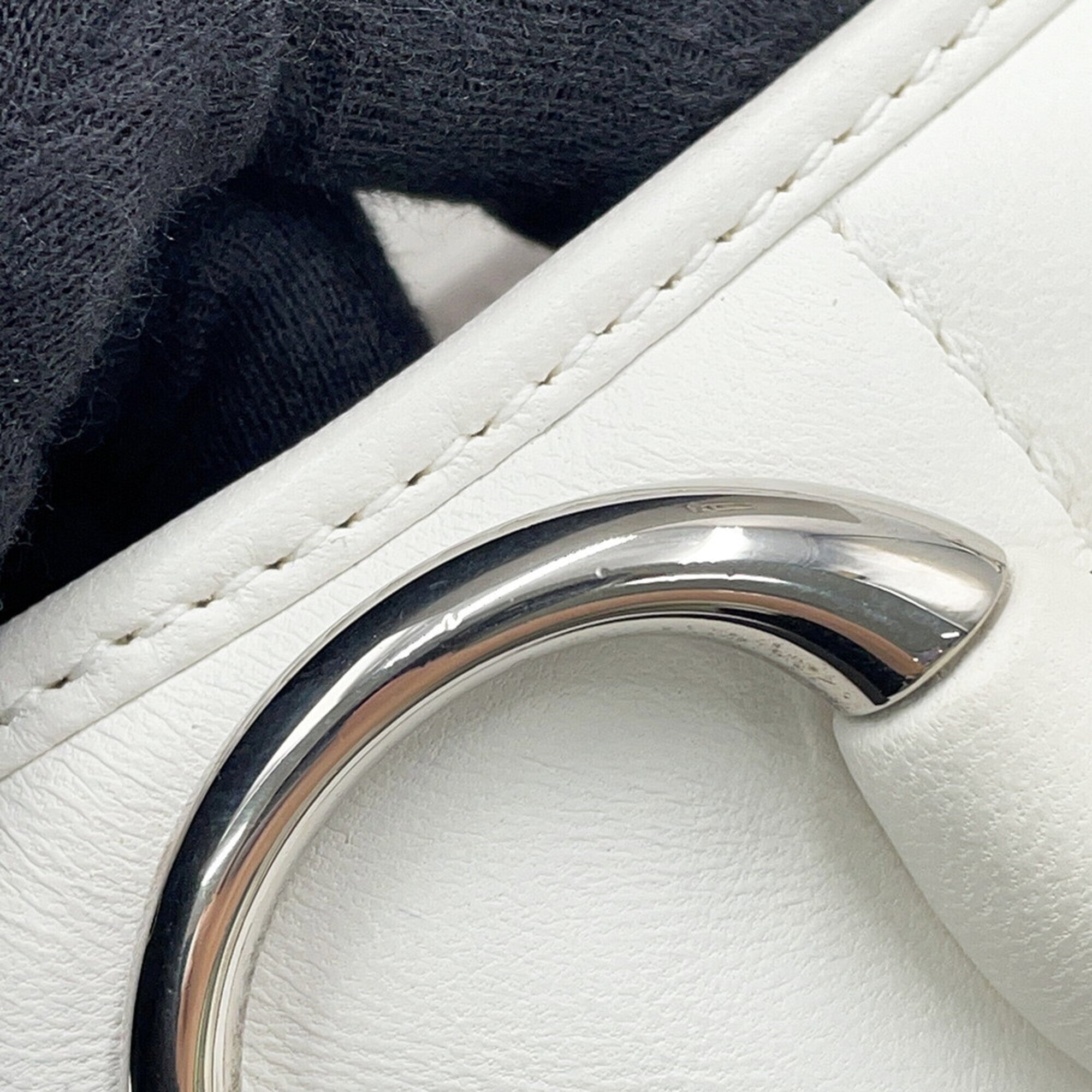 Gucci Horsebit White Leather Handbag (Pre-Owned)