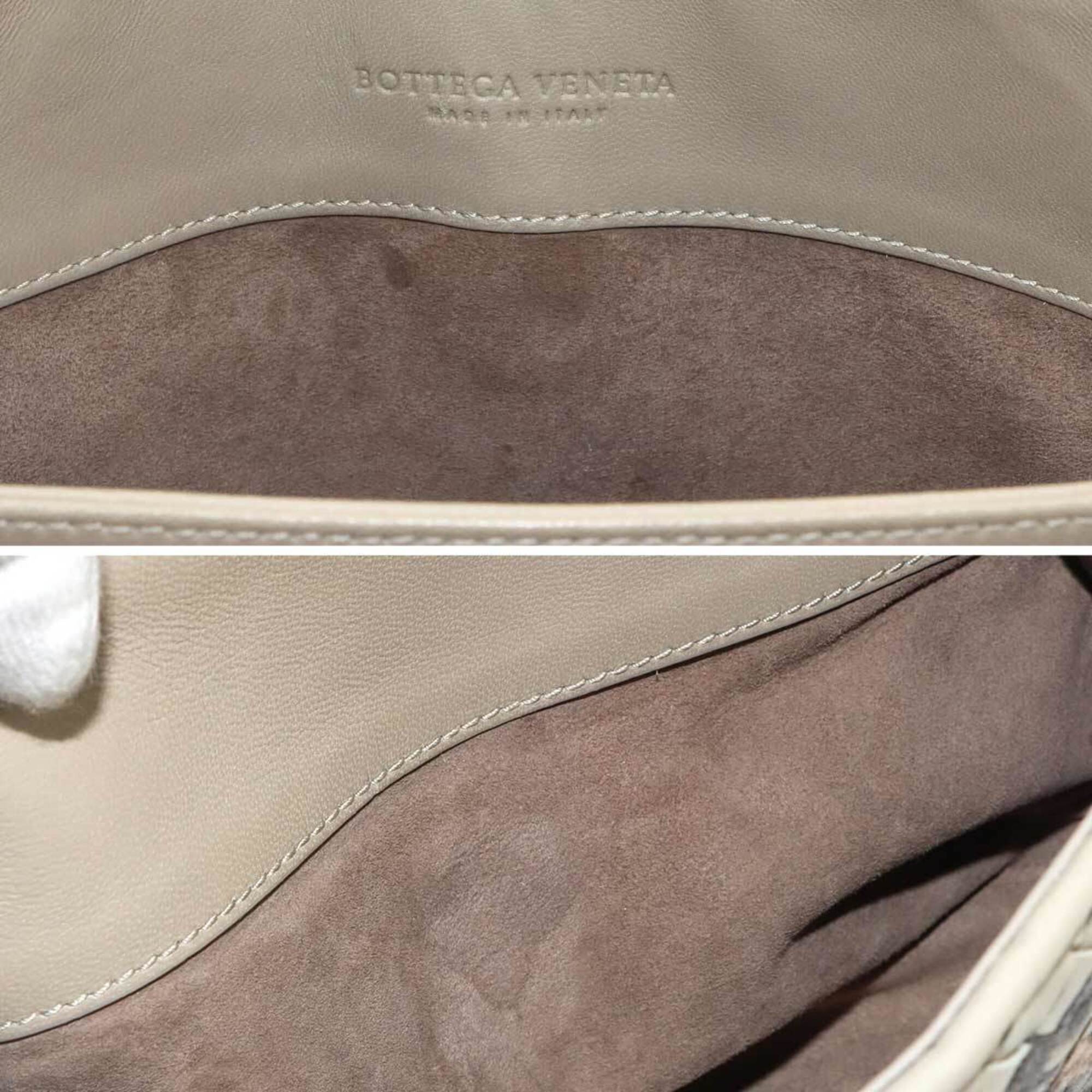 Bottega Veneta Beige Gray Leather Shoulder Bag (Pre-Owned)