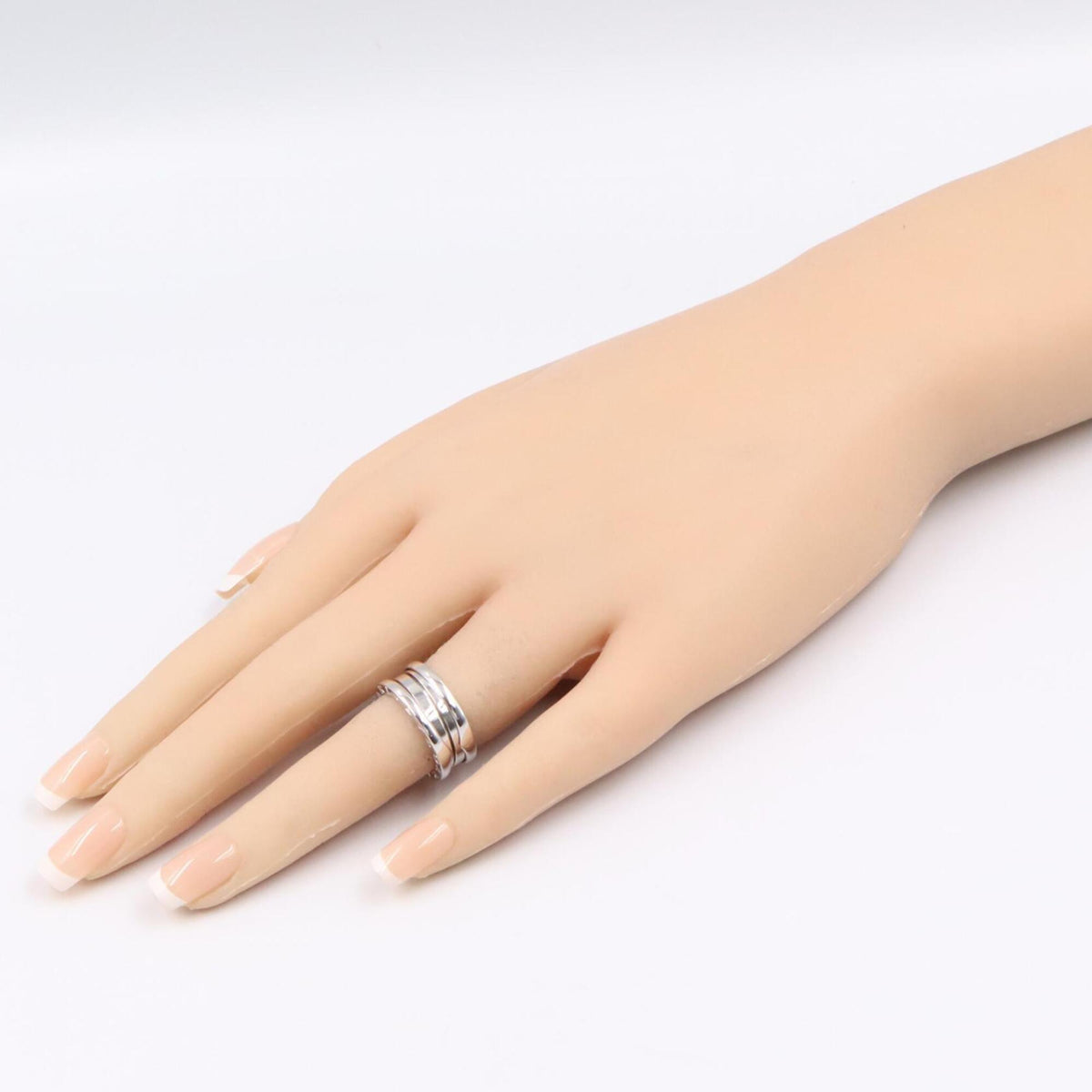 Bvlgari Silver White Gold (18K) Band Ring (Pre-Owned)