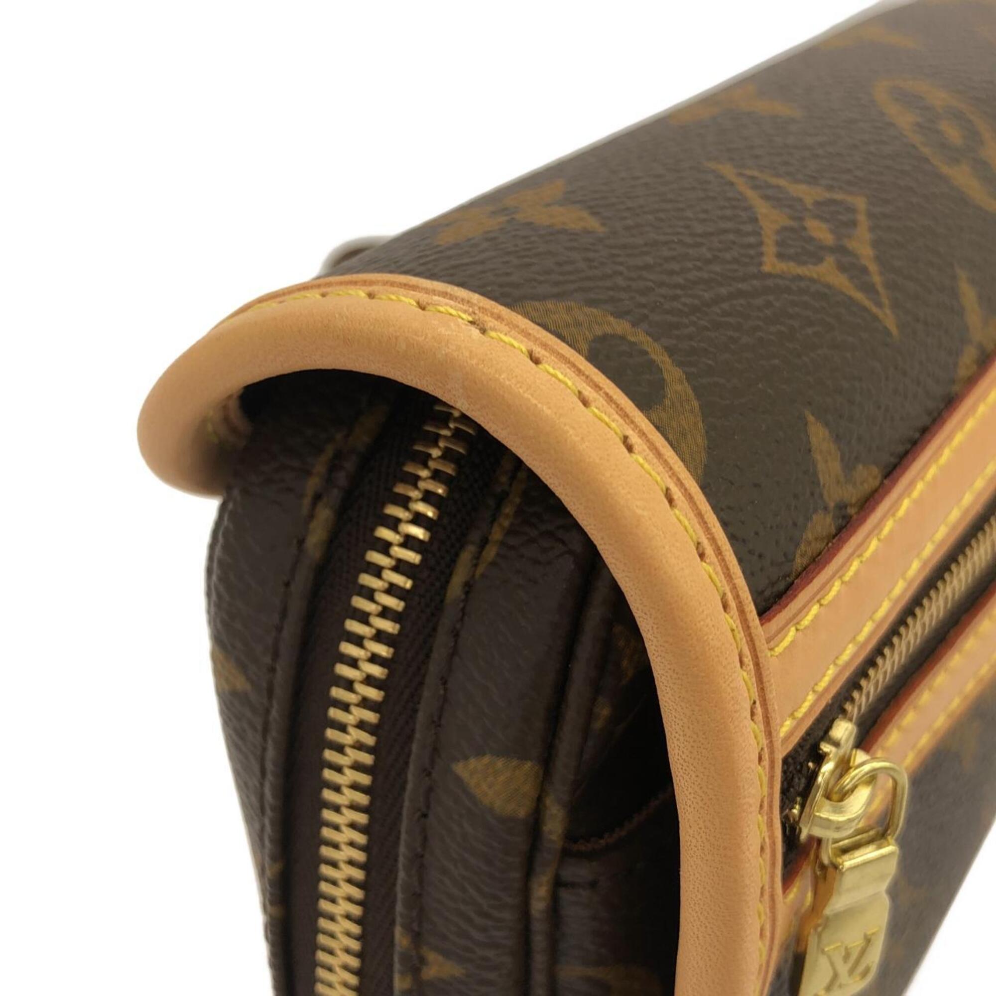 Louis Vuitton Brown Coated Canvas Shoulder Bag (Pre-Owned)