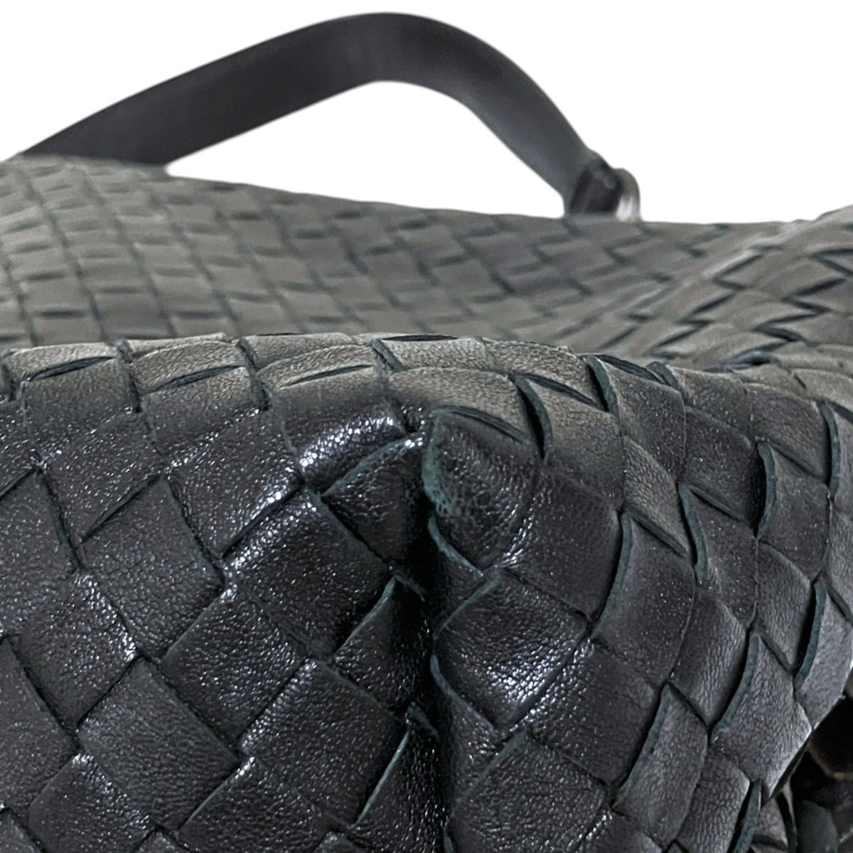 Bottega Veneta Intrecciato Black Leather Handbag Shoulder Bag (Pre-Owned)