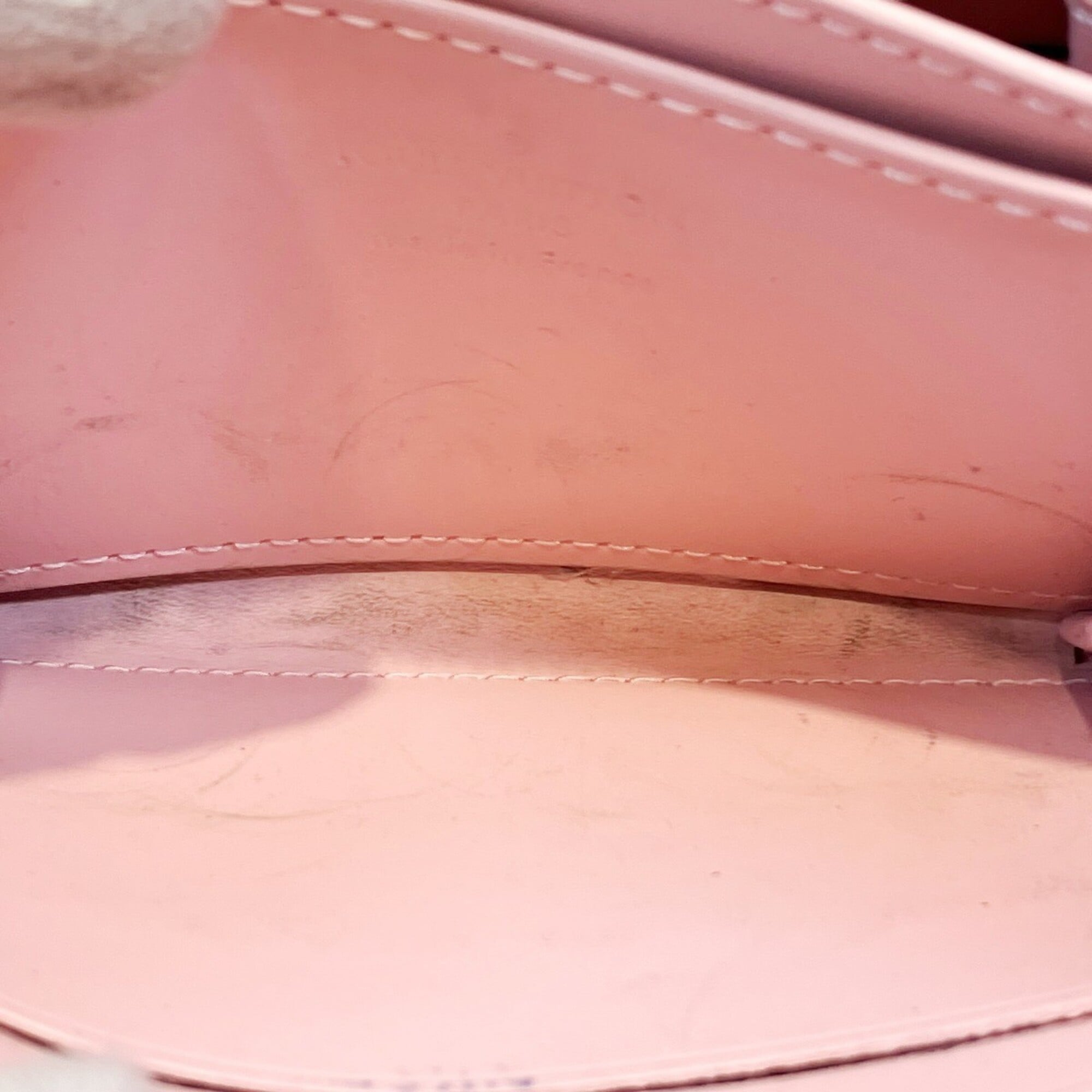 Louis Vuitton Pink Coin Purse/Coin Case (Pre-Owned)
