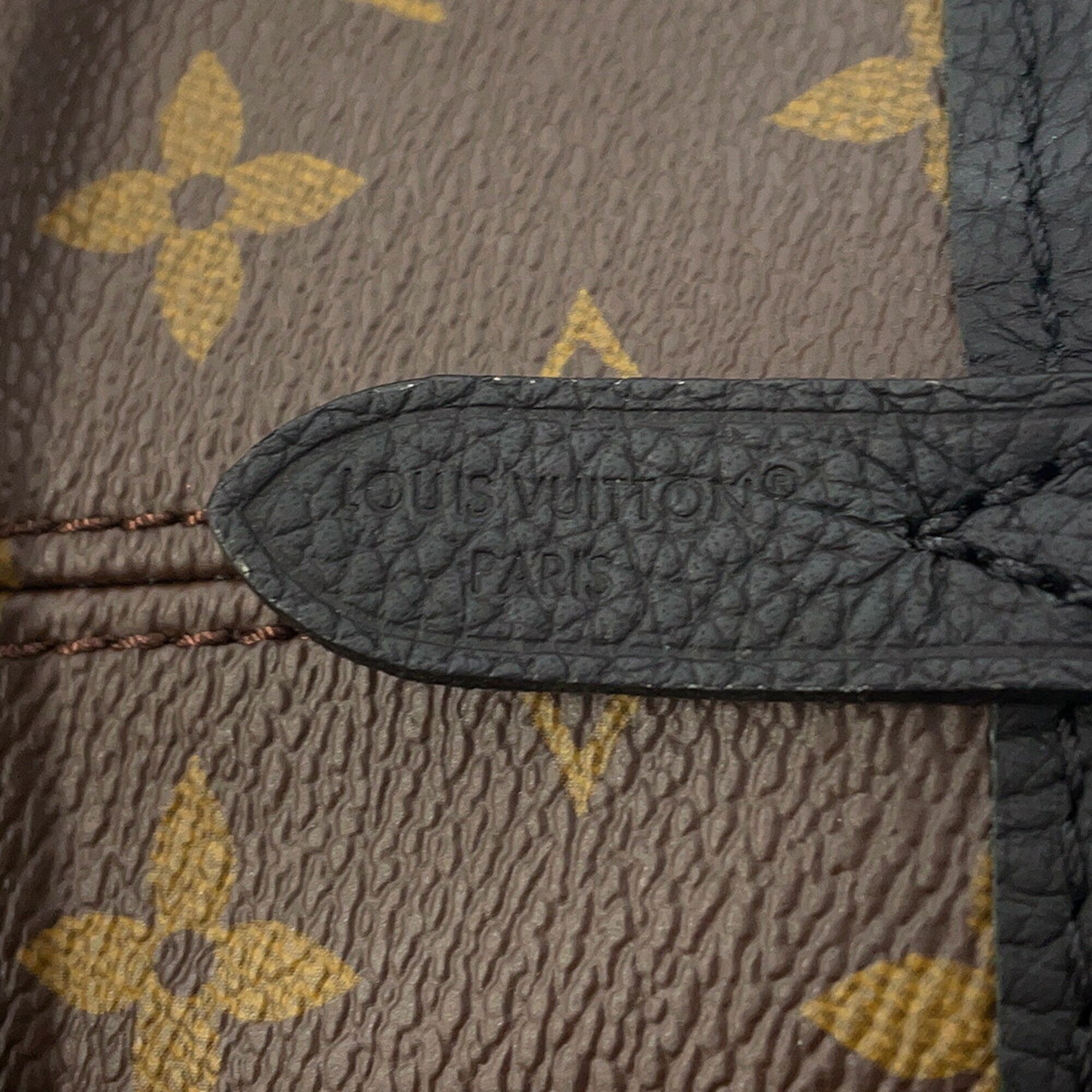 Louis Vuitton Monogram Noir Monogram Leather Handbag Pouch Tote Bag (Pre-Owned)