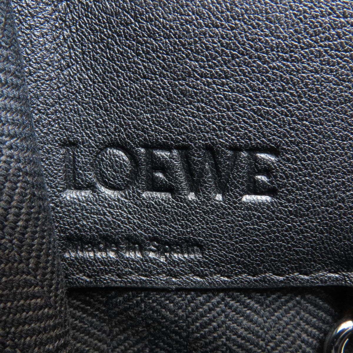 Loewe Black Red Color Leather Handbag (Pre-Owned)