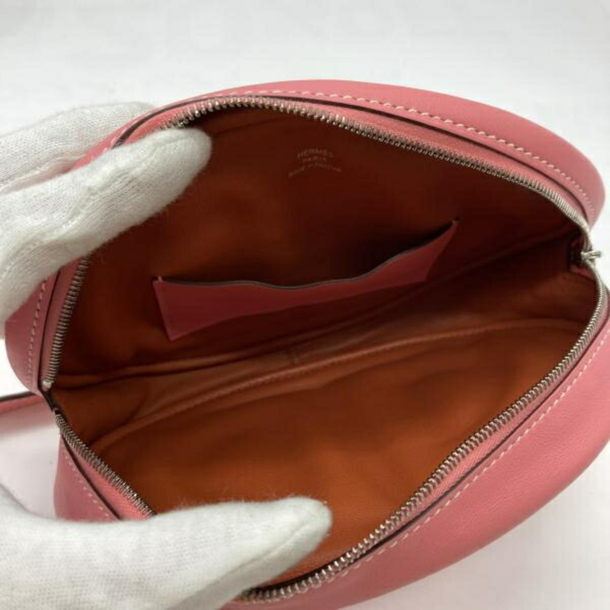 Hermes Pink Shoulder Bag (Pre-Owned)