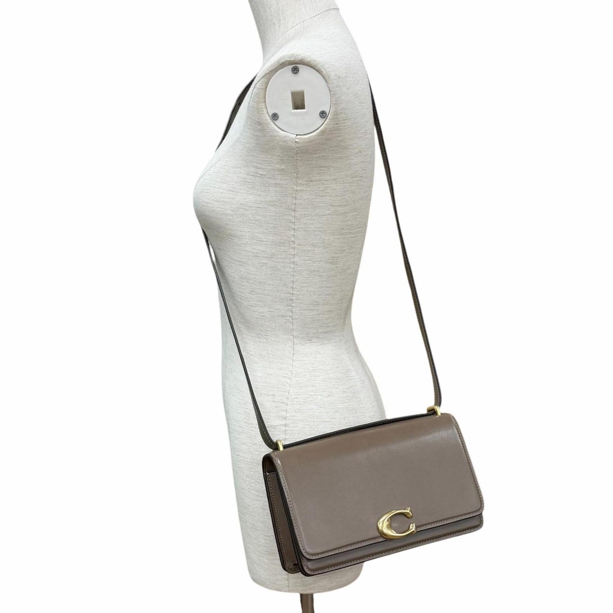 Coach Brown Leather Crossbody Bag Shoulder Bag (Pre-Owned)