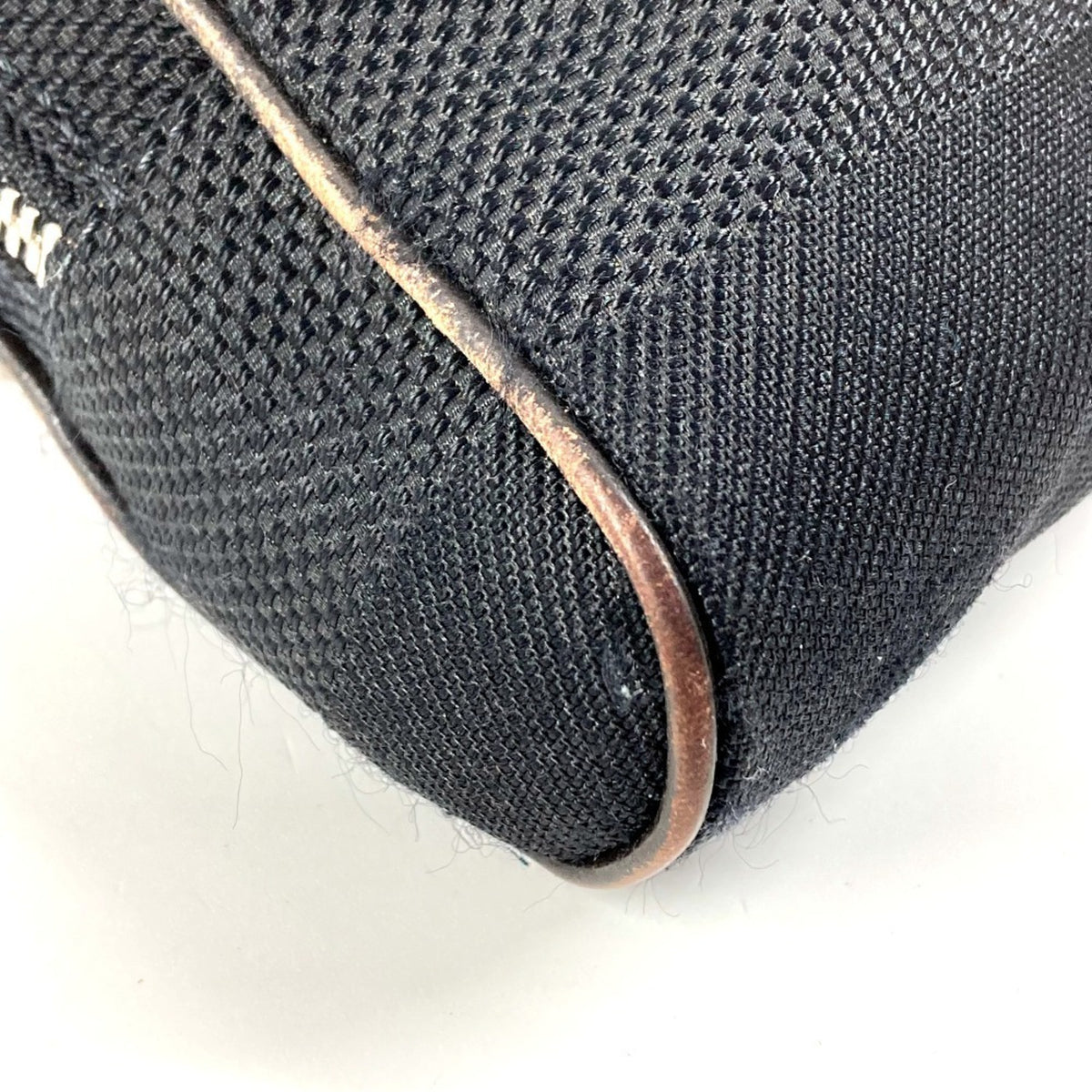 Louis Vuitton Black Damier Geant Shoulder Bag Sling Bag (Pre-Owned)