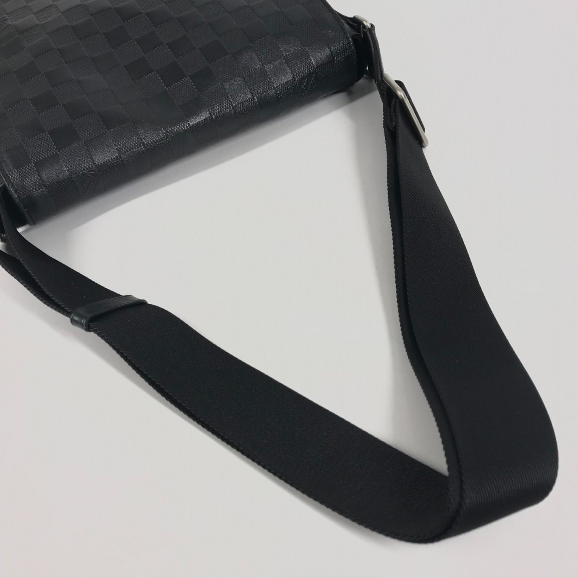 Louis Vuitton Black Onyx Damier Infini Leather Shoulder Bag (Pre-Owned)