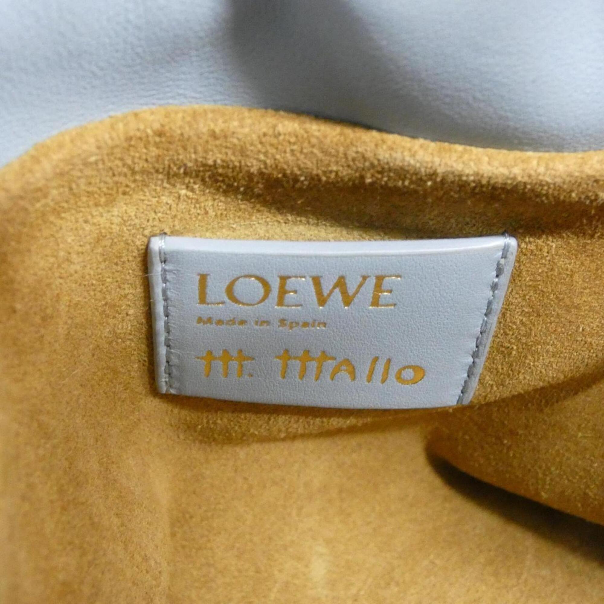 Loewe Light Blue Leather Handbag (Pre-Owned)