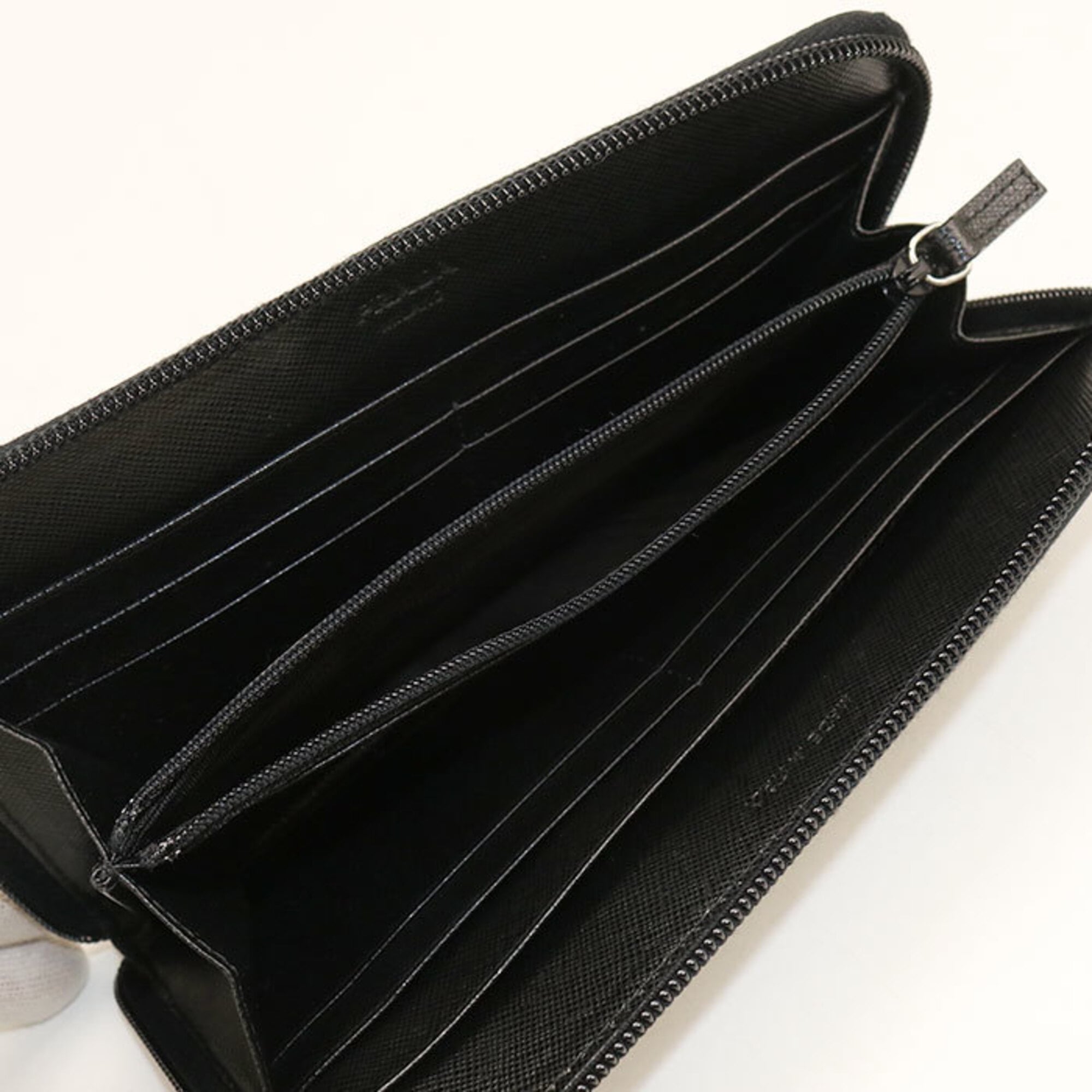 Prada Black Nylon Long Wallet (Bi-Fold) (Pre-Owned)