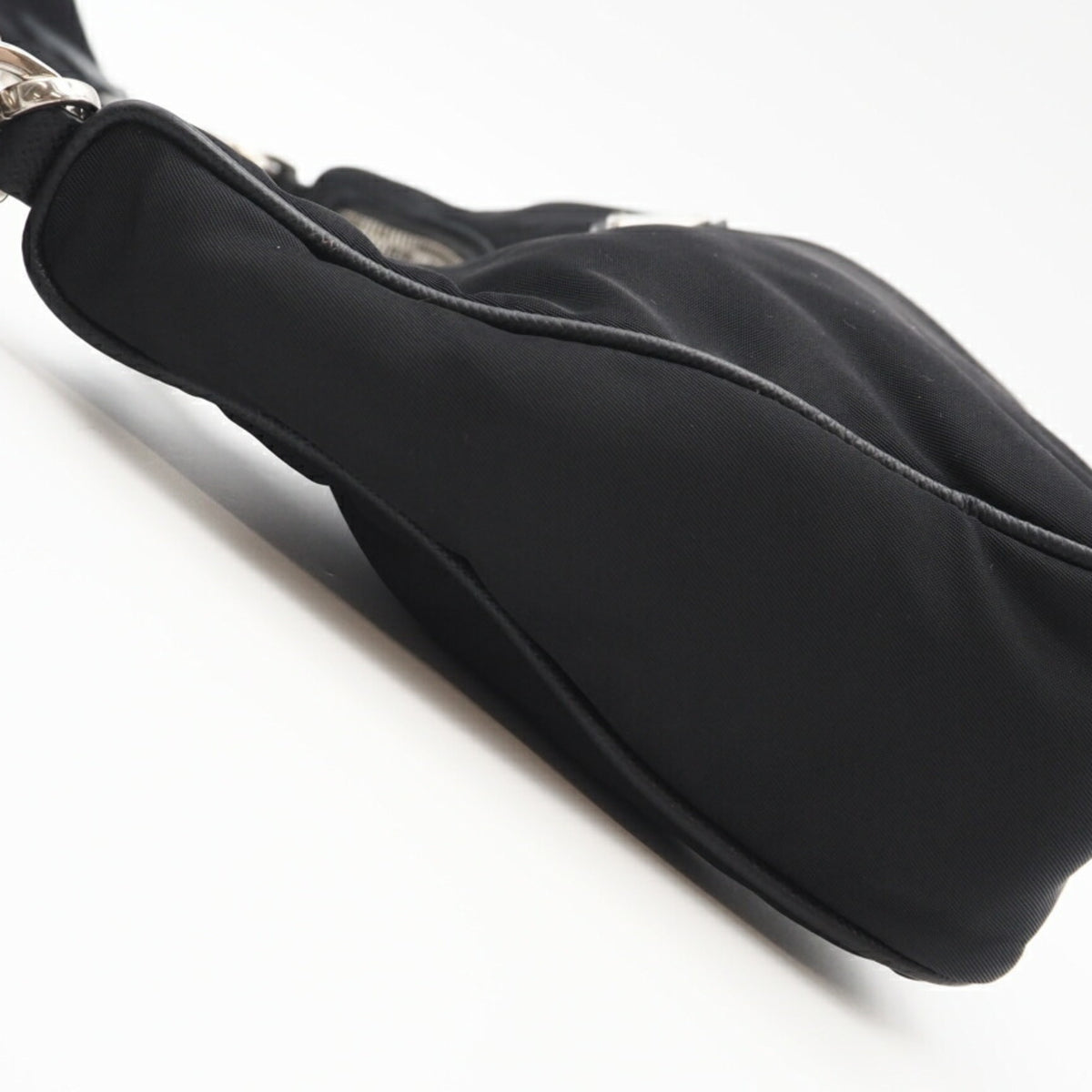 Prada Black Leather Shoulder Bag (Pre-Owned)