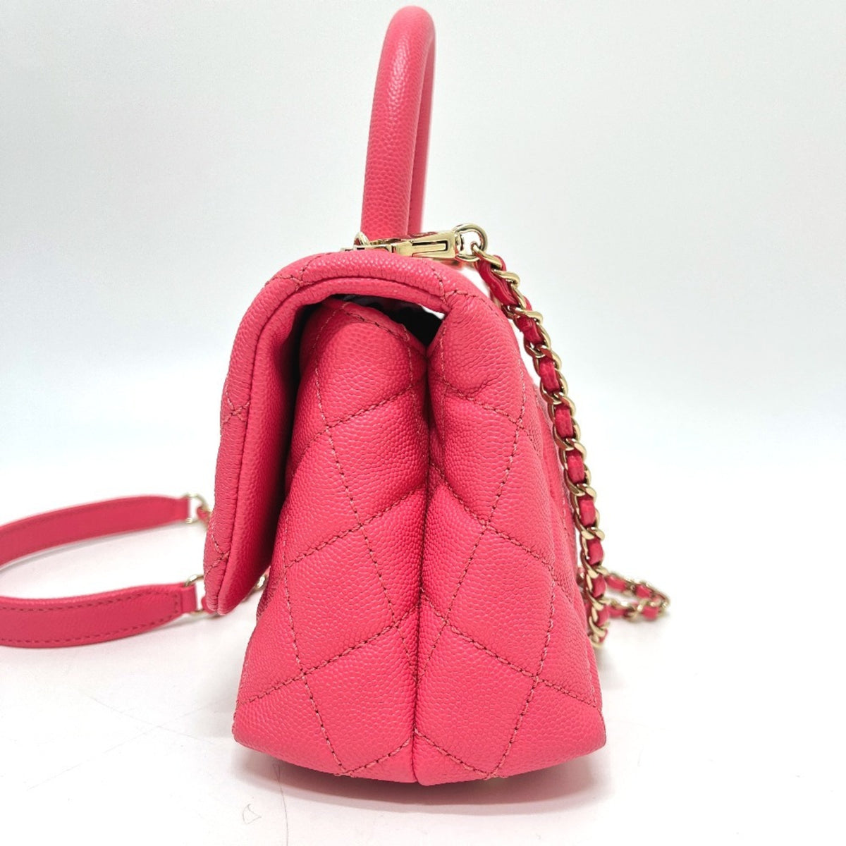 Chanel Coral Pink Grained Calfskin Handbag (Pre-Owned)