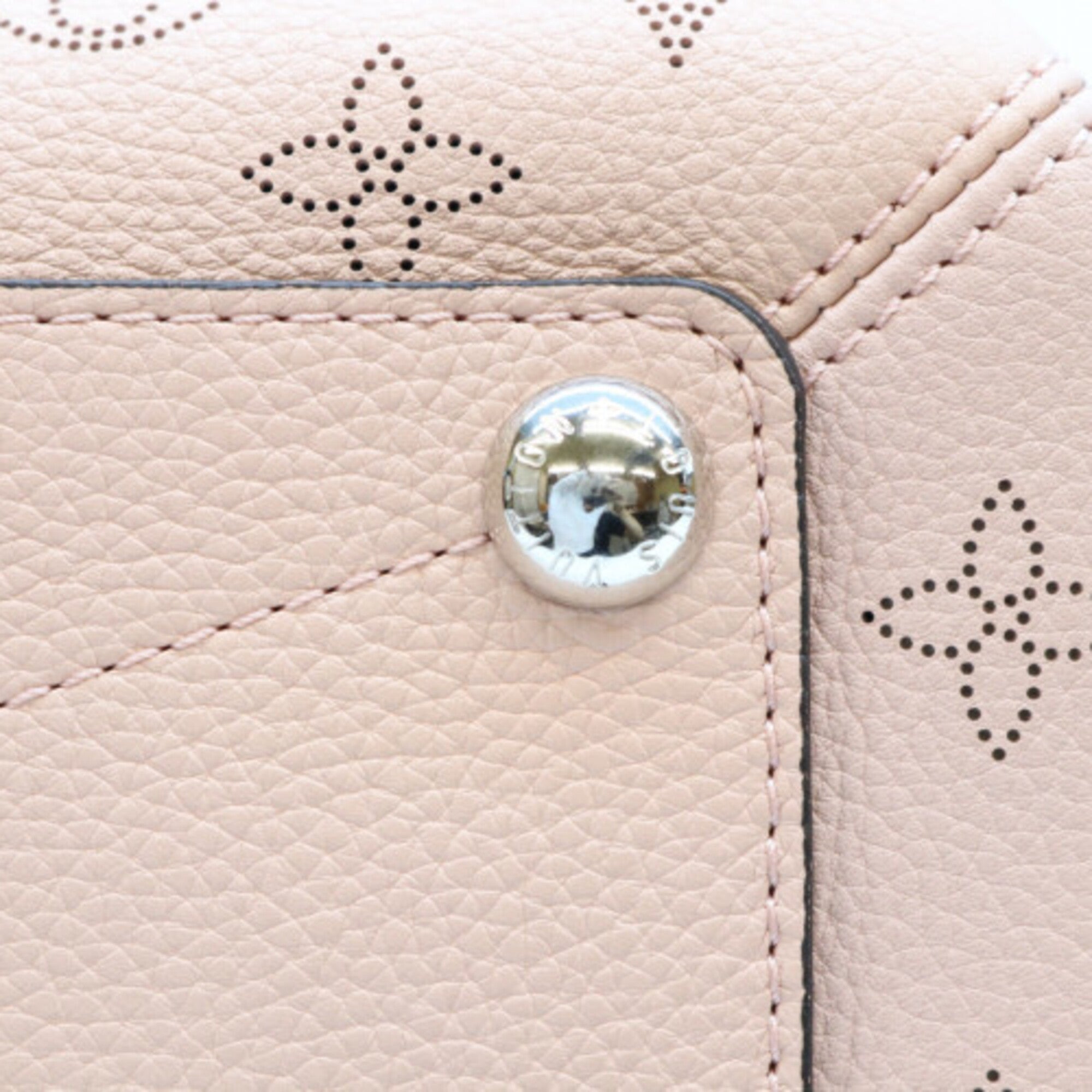 Louis Vuitton Magnolia Pink Mahina Leather Shoulder Bag (Pre-Owned)