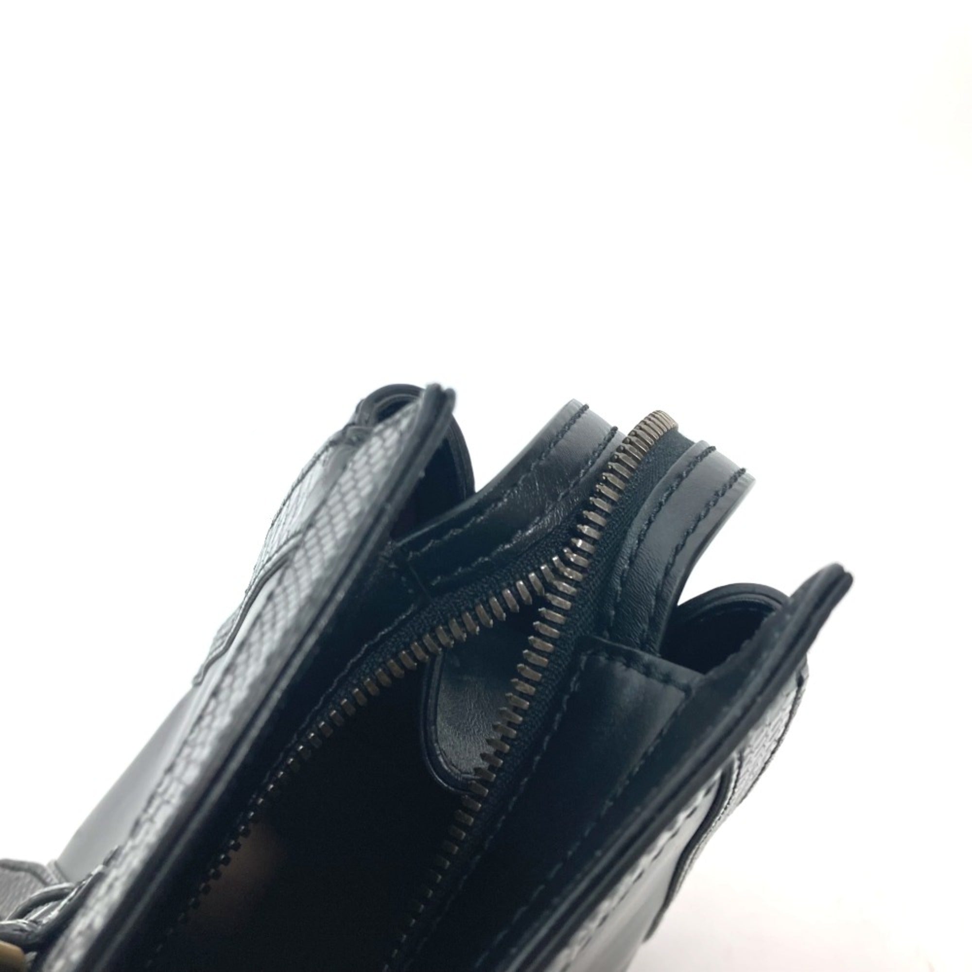 Gucci Black Leather Handbag (Pre-Owned)