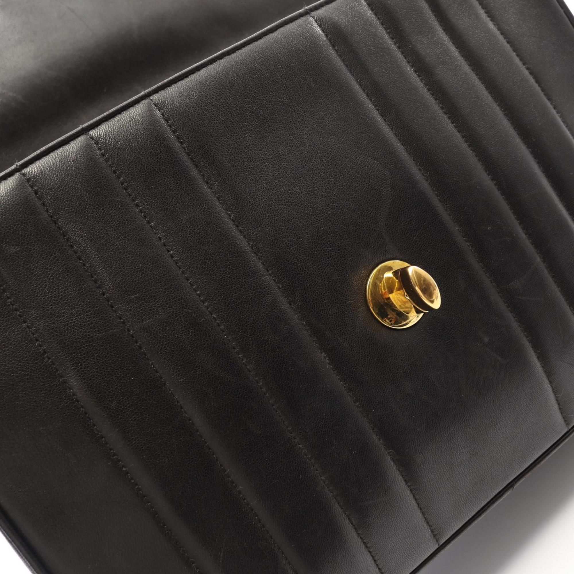 Chanel Black Leather Handbag Shoulder Bag (Pre-Owned)