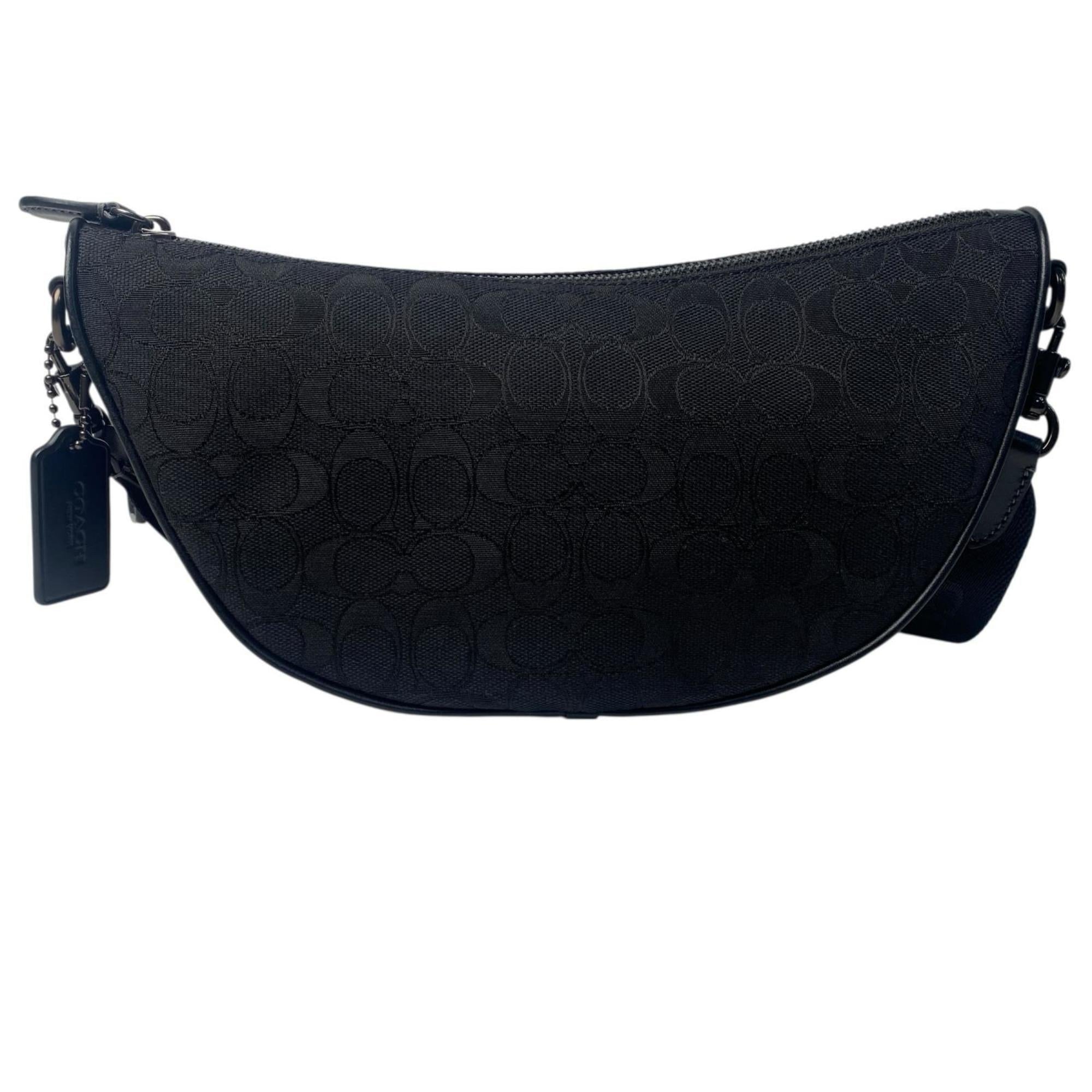Coach Black Canvas Shoulder Bag (Pre-Owned)