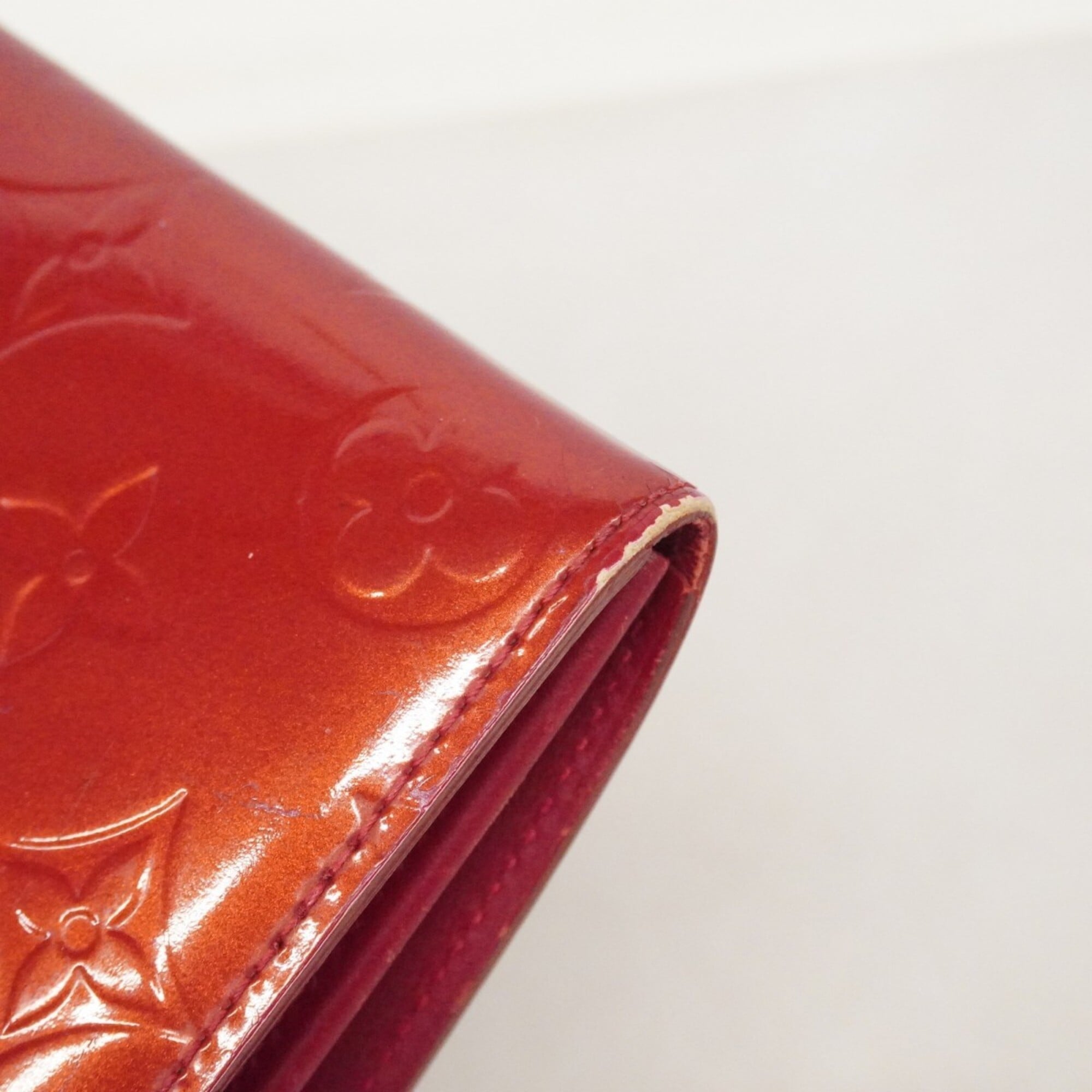 Louis Vuitton Pomme D'amour Long Wallet (Bi-Fold) (Pre-Owned)