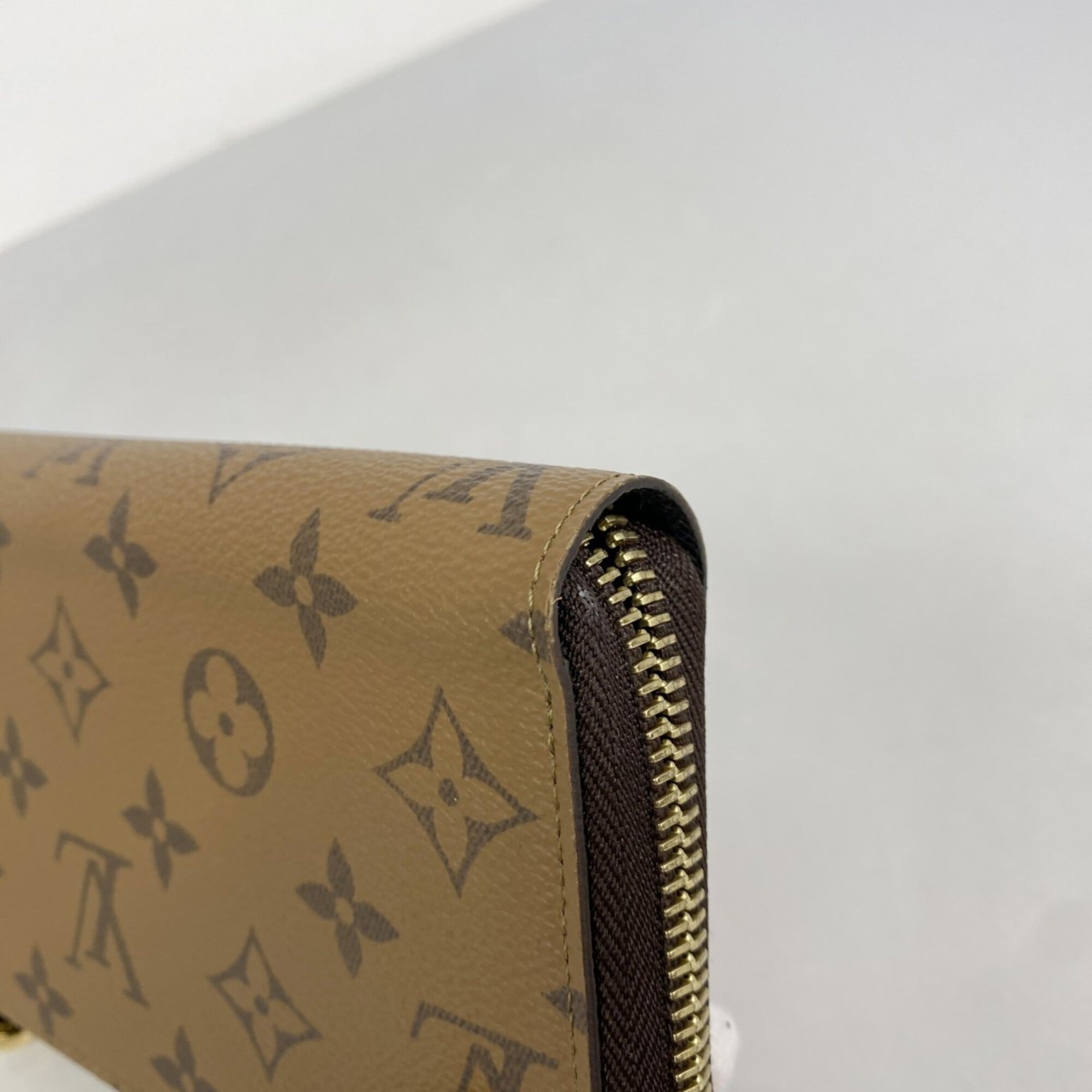 Louis Vuitton Brown Long Wallet (Bi-Fold) (Pre-Owned)