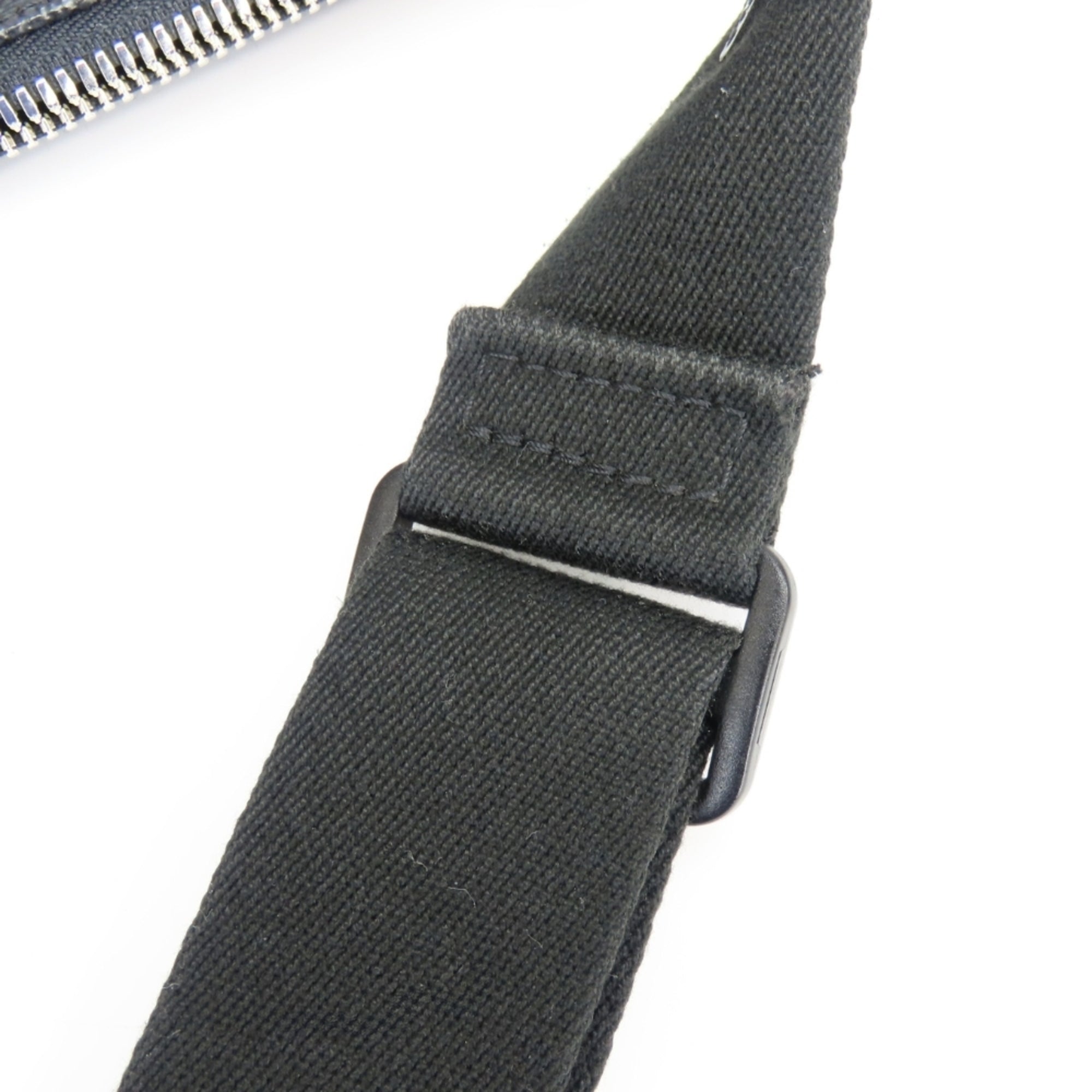 Louis Vuitton Black Dark Gray Damier Graphite Shoulder Bag (Pre-Owned)