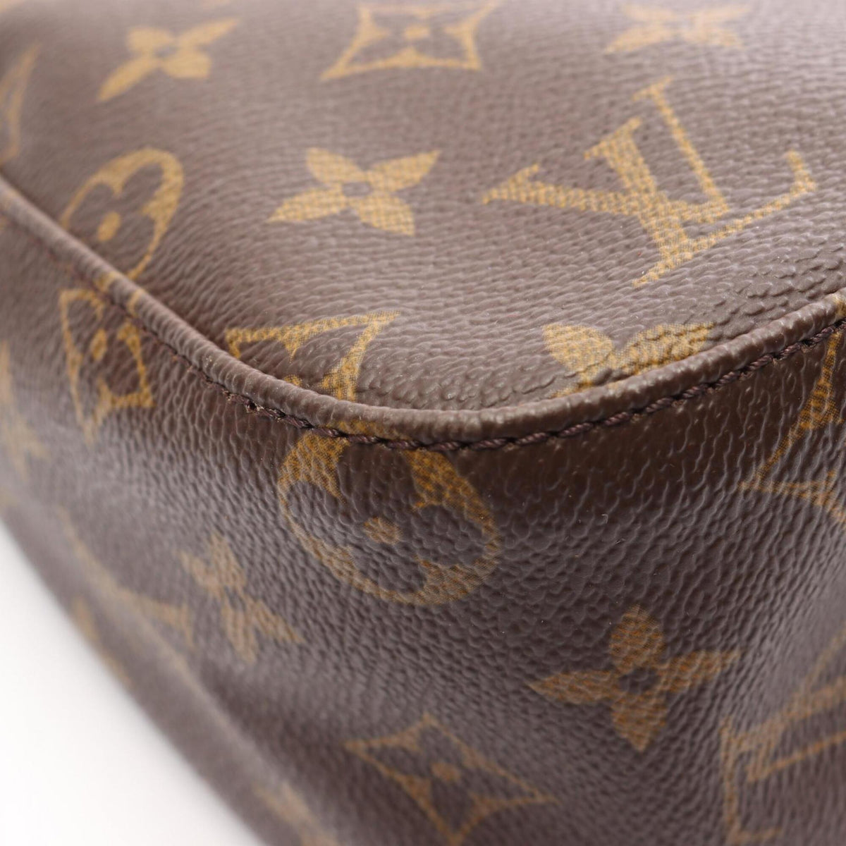 Louis Vuitton Brown Coated Canvas Leather Handbag Shoulder Bag (Pre-Owned)