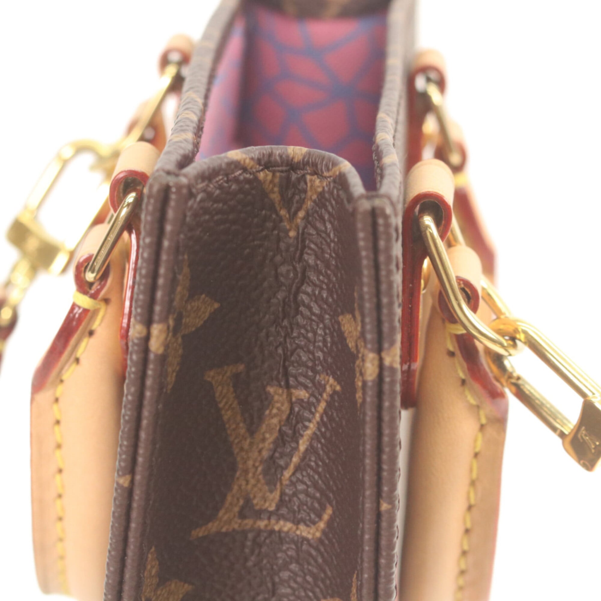 Louis Vuitton Vert Monogram Shoulder Bag (Pre-Owned)