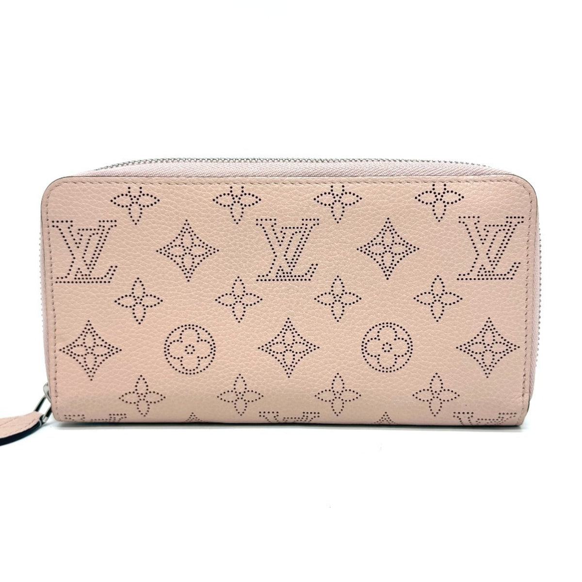Louis Vuitton Mahina Magnolia Mahina Leather Long Wallet (Bi-Fold) (Pre-Owned)