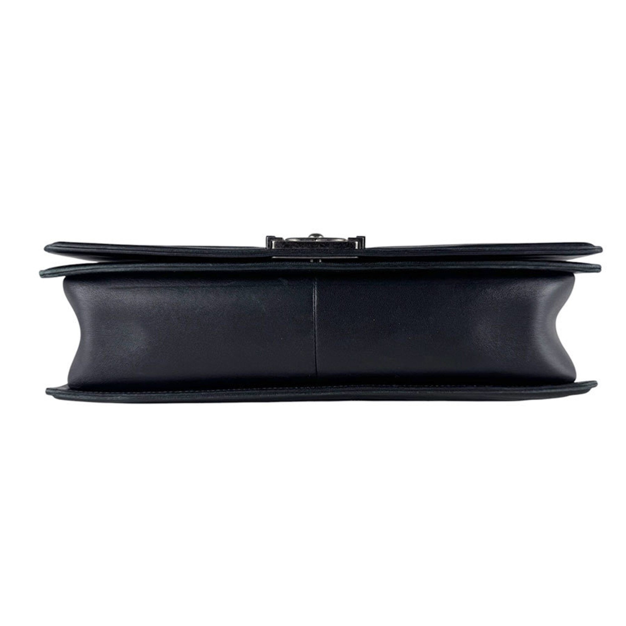 Chanel Black Leather Shoulder Bag (Pre-Owned)