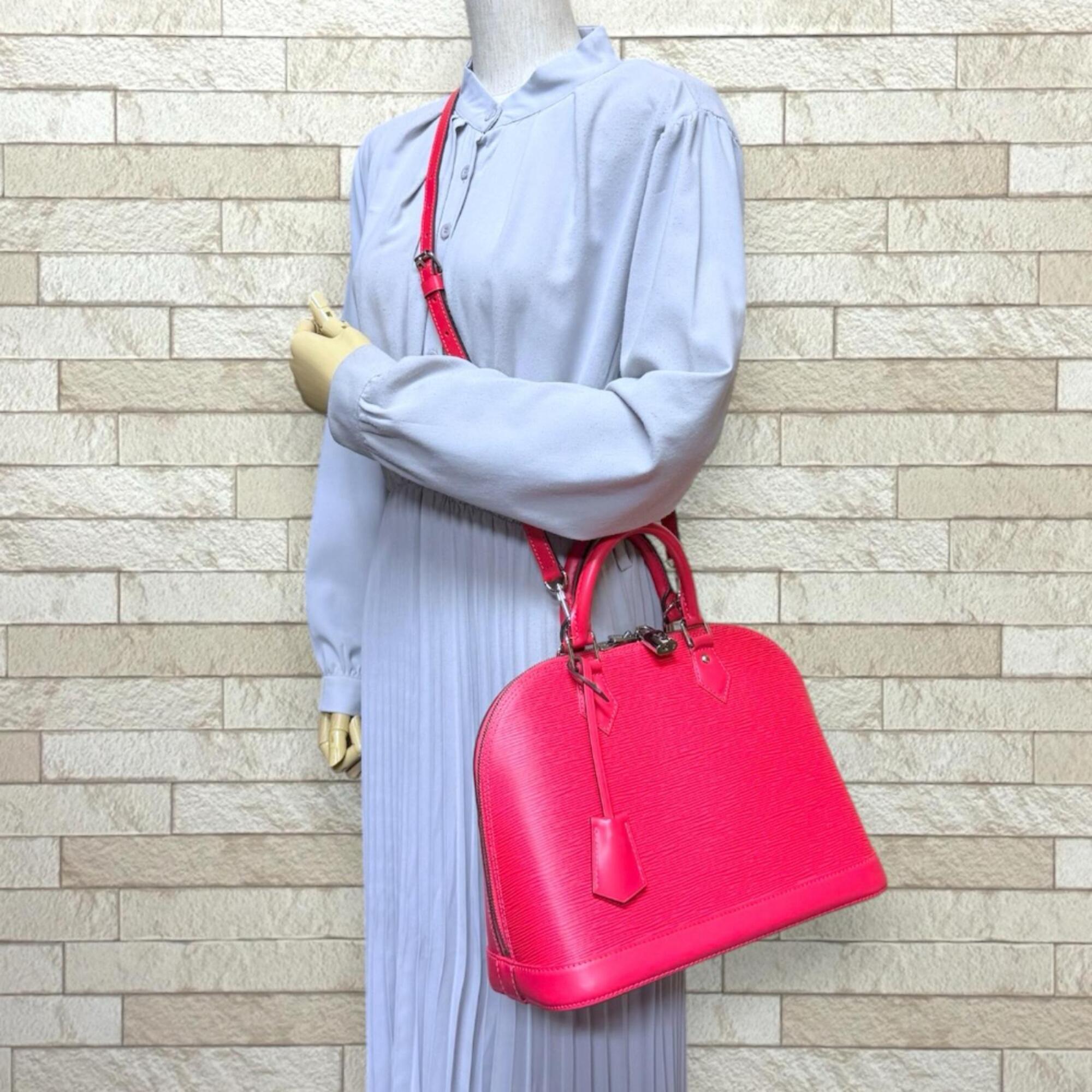 Louis Vuitton Pink Epi Leather Handbag Shoulder Bag (Pre-Owned)