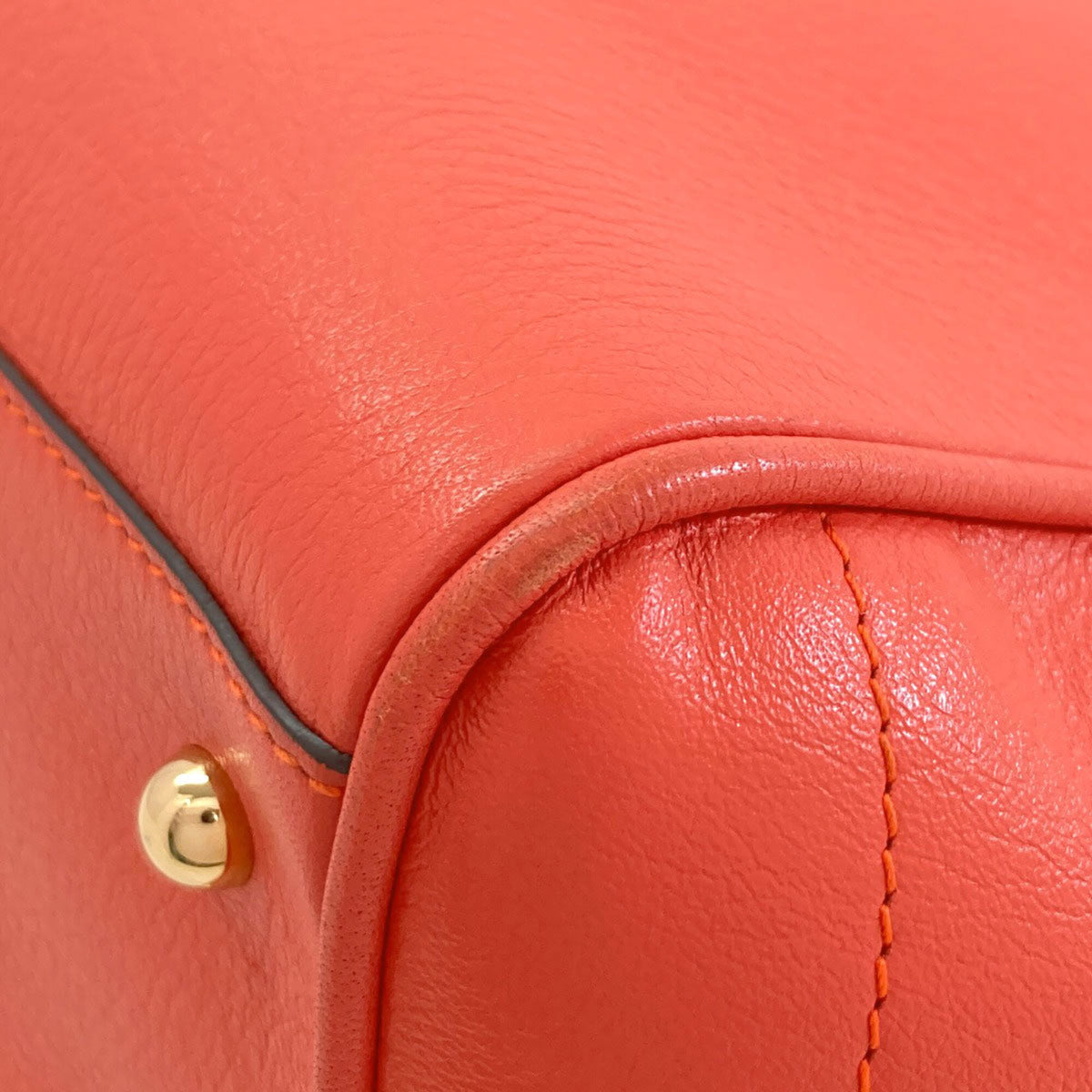 Loewe Red Color Leather Tote Bag (Pre-Owned)