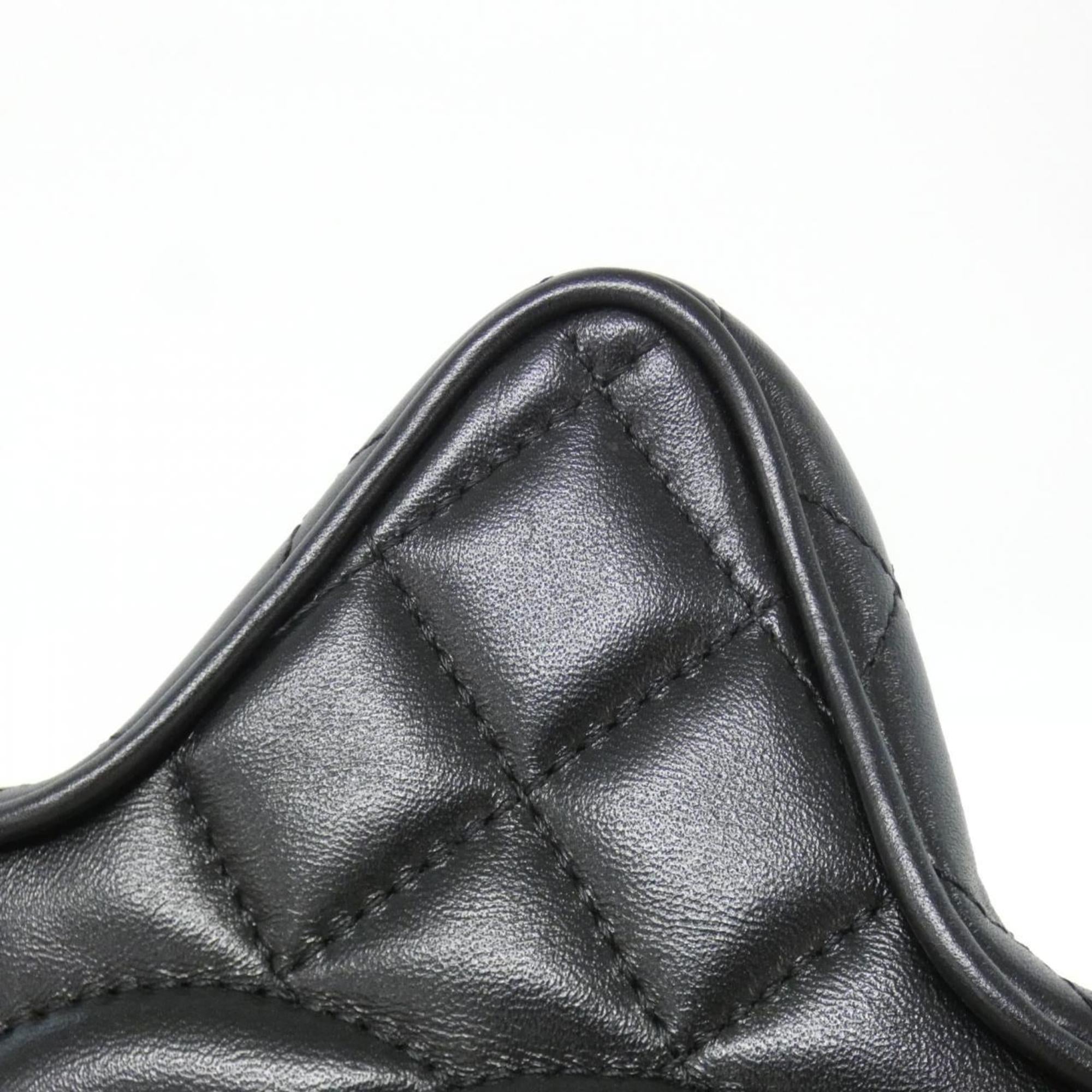 Chanel Black Leather Shoulder Bag (Pre-Owned)