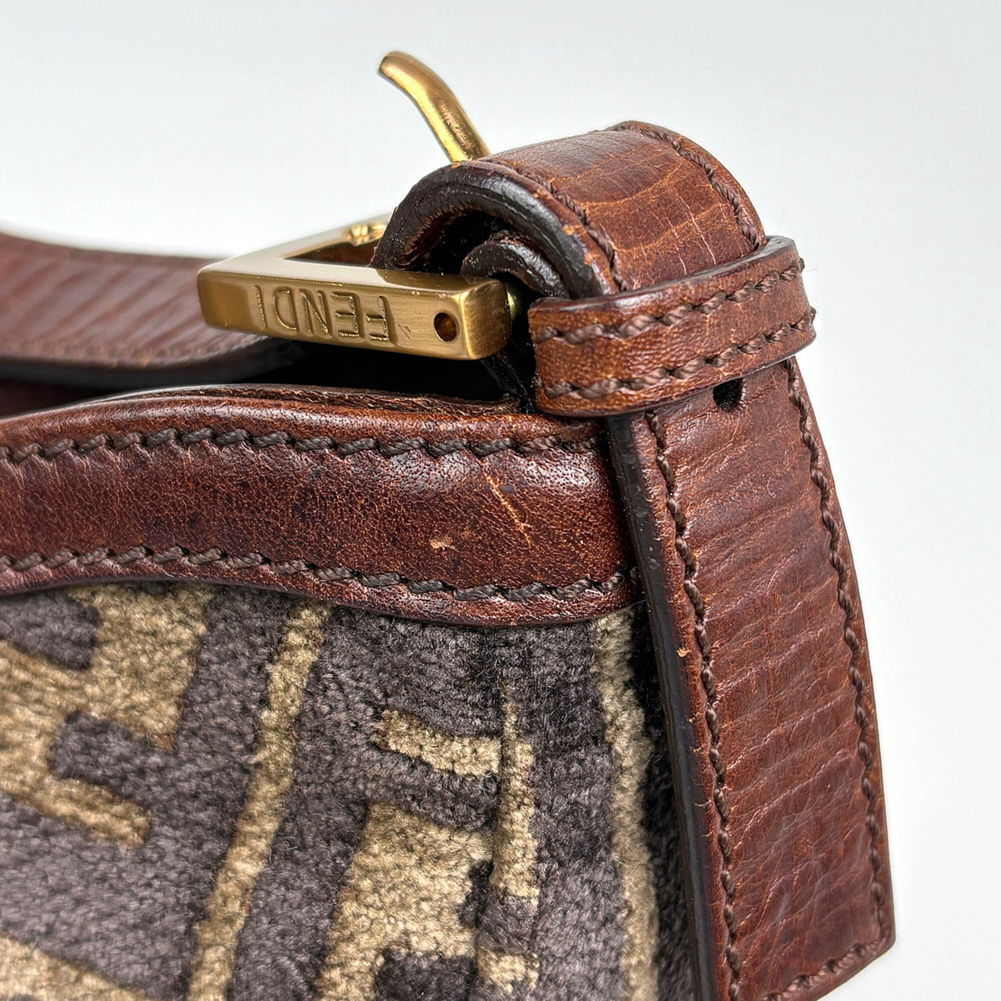 Fendi Brown Fabric Leather Shoulder Bag (Pre-Owned)