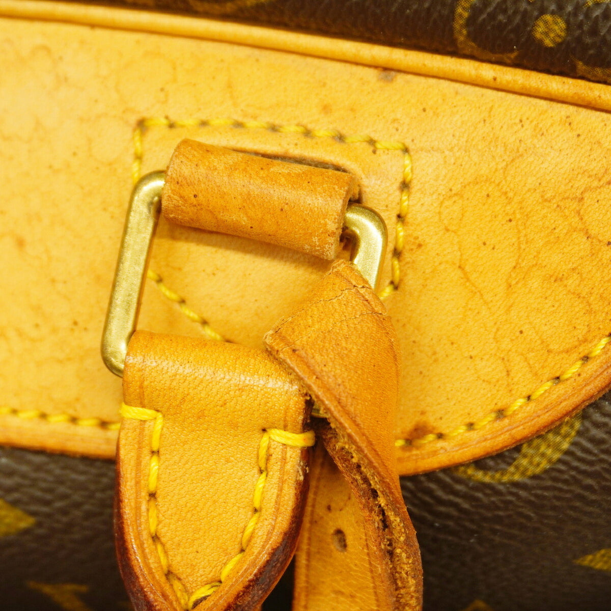 Louis Vuitton Brown Handbag (Pre-Owned)