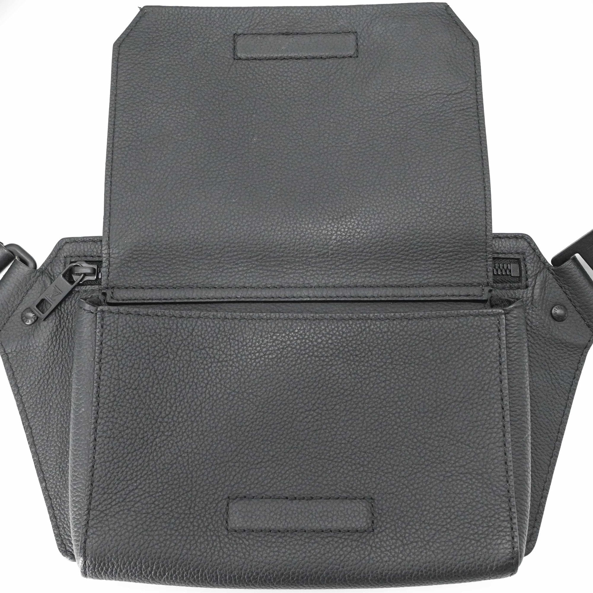 Louis Vuitton Black Noir Leather Shoulder Bag Sling Bag (Pre-Owned)