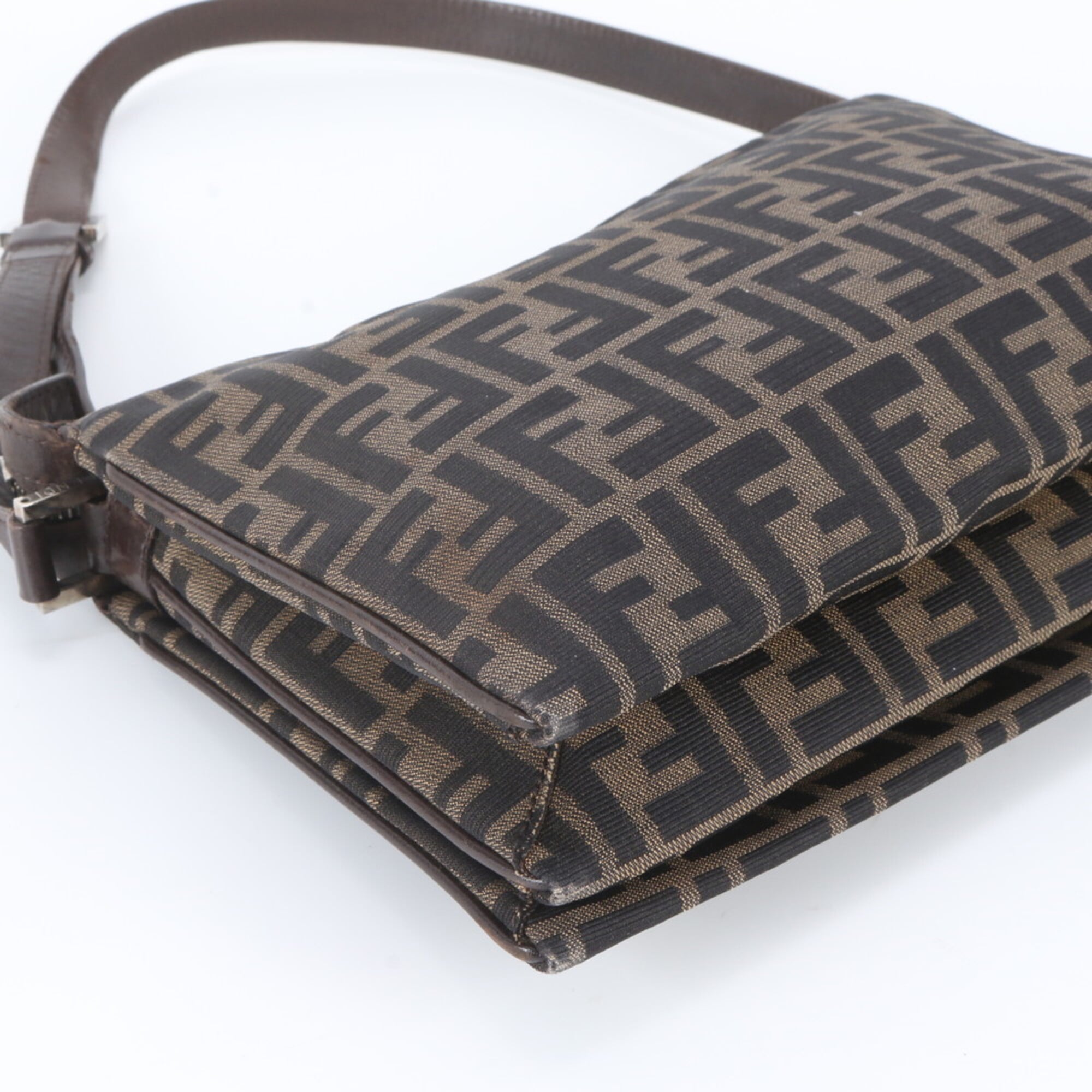 Fendi Brown Leather Handbag Shoulder Bag (Pre-Owned)