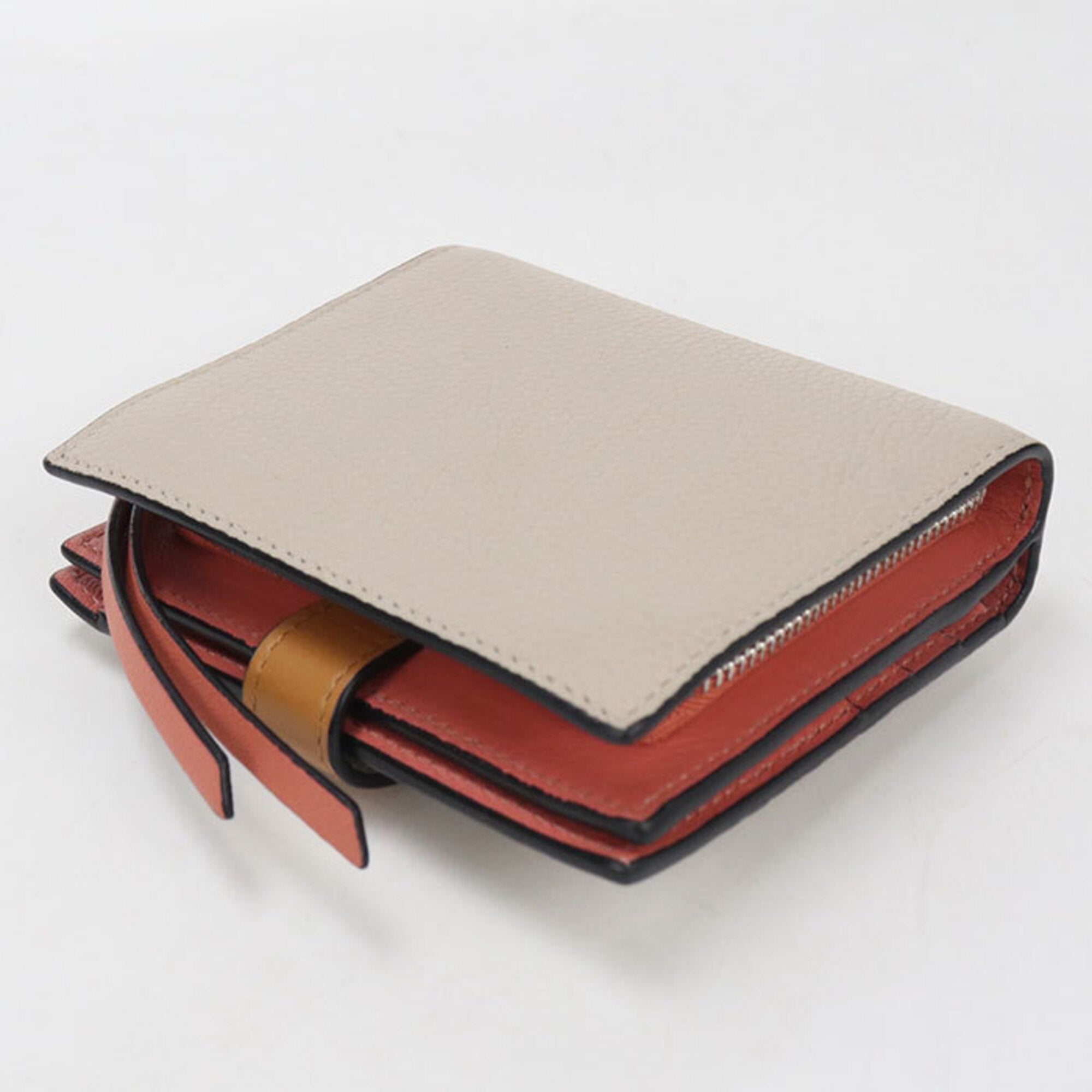 Loewe Beige Wallet (Bi-Fold) (Pre-Owned)