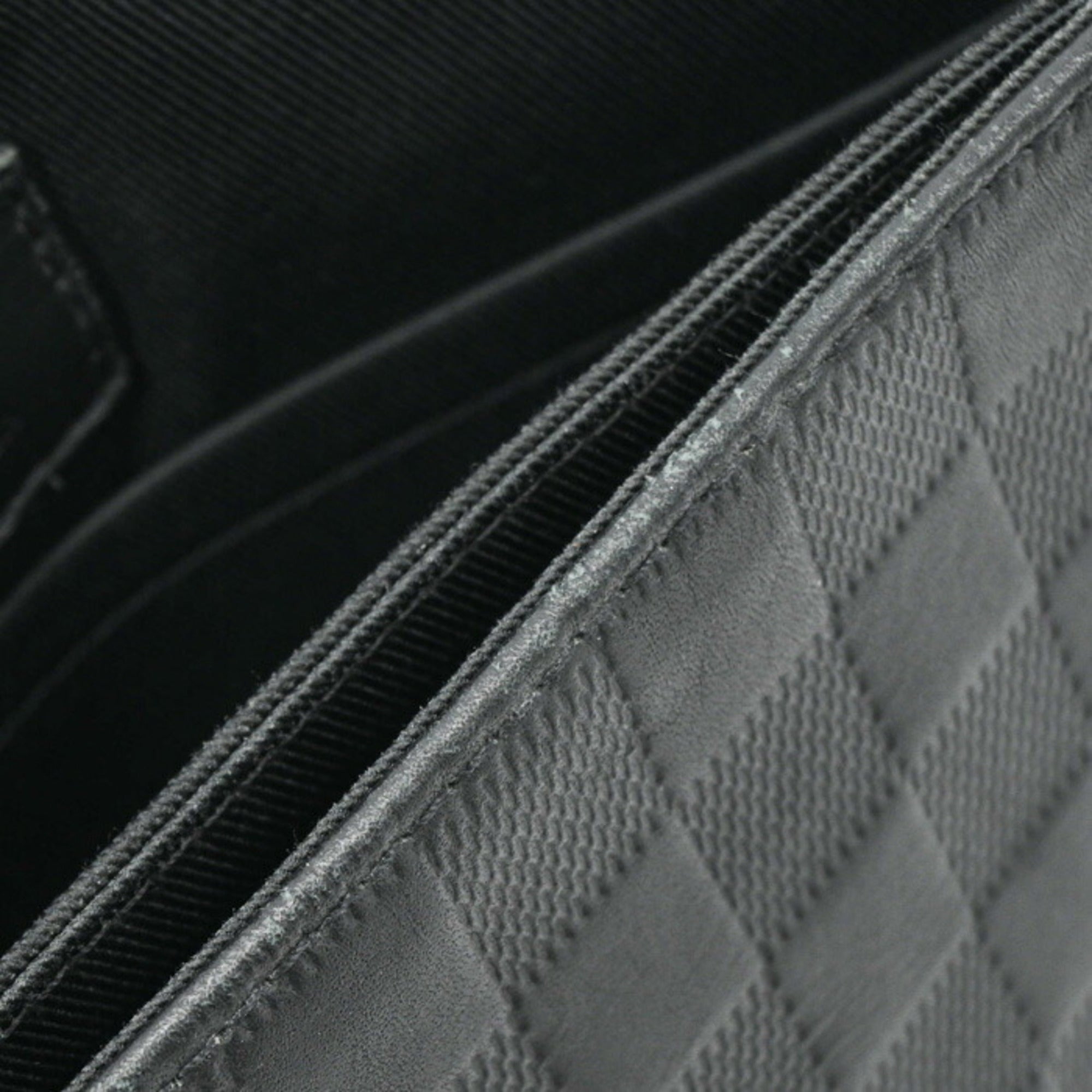 Louis Vuitton Black Infini Damier Infini Shoulder Bag (Pre-Owned)