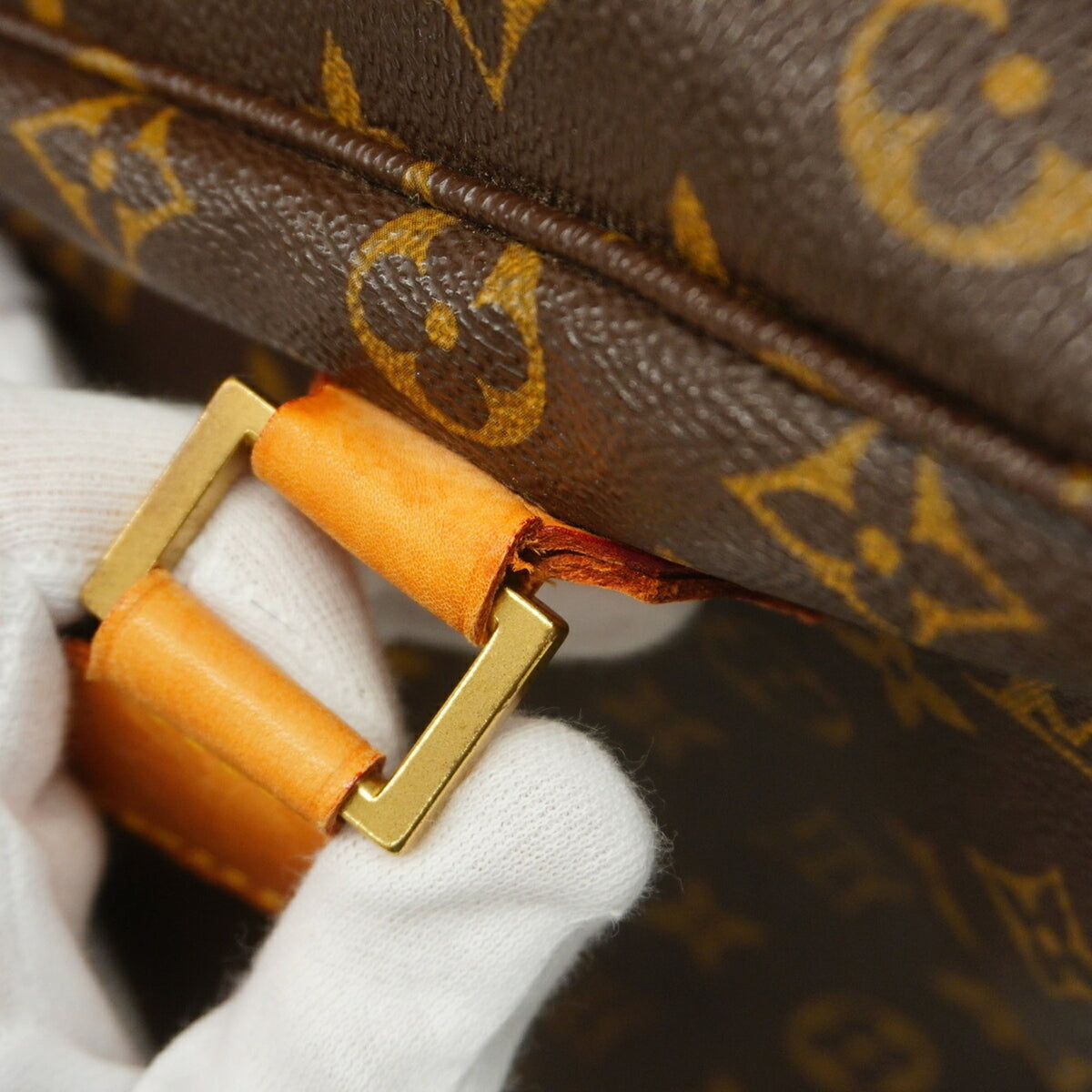 Louis Vuitton Brown Handbag (Pre-Owned)