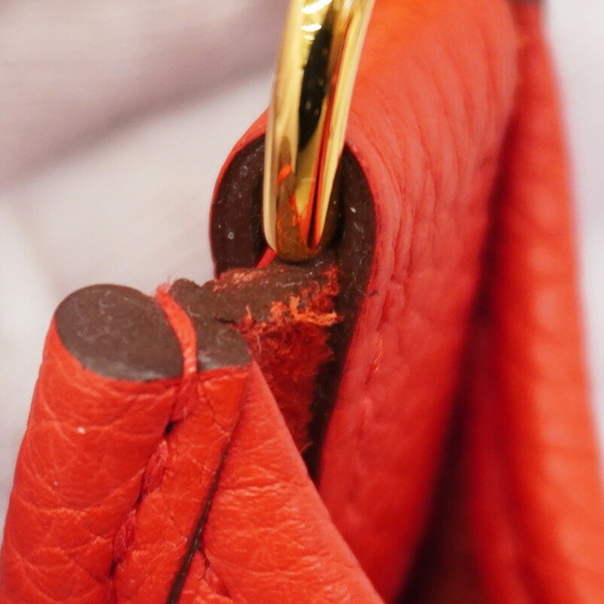 Hermes Red Color Shoulder Bag (Pre-Owned)
