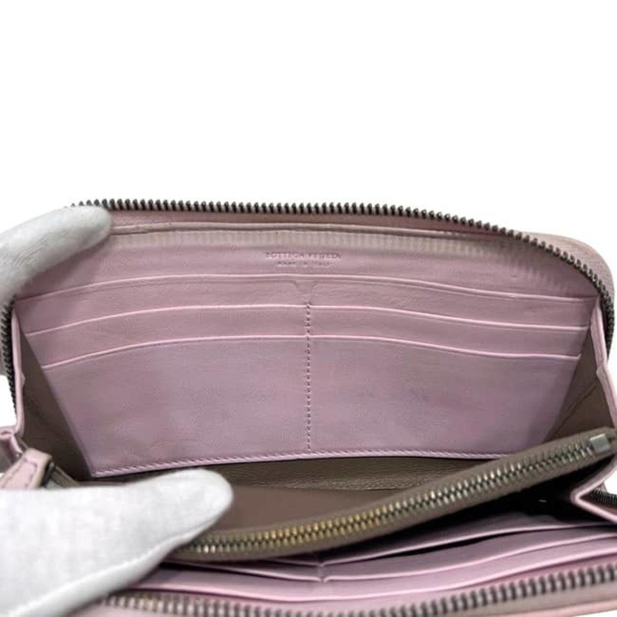 Bottega Veneta Pink Leather Long Wallet (Bi-Fold) (Pre-Owned)