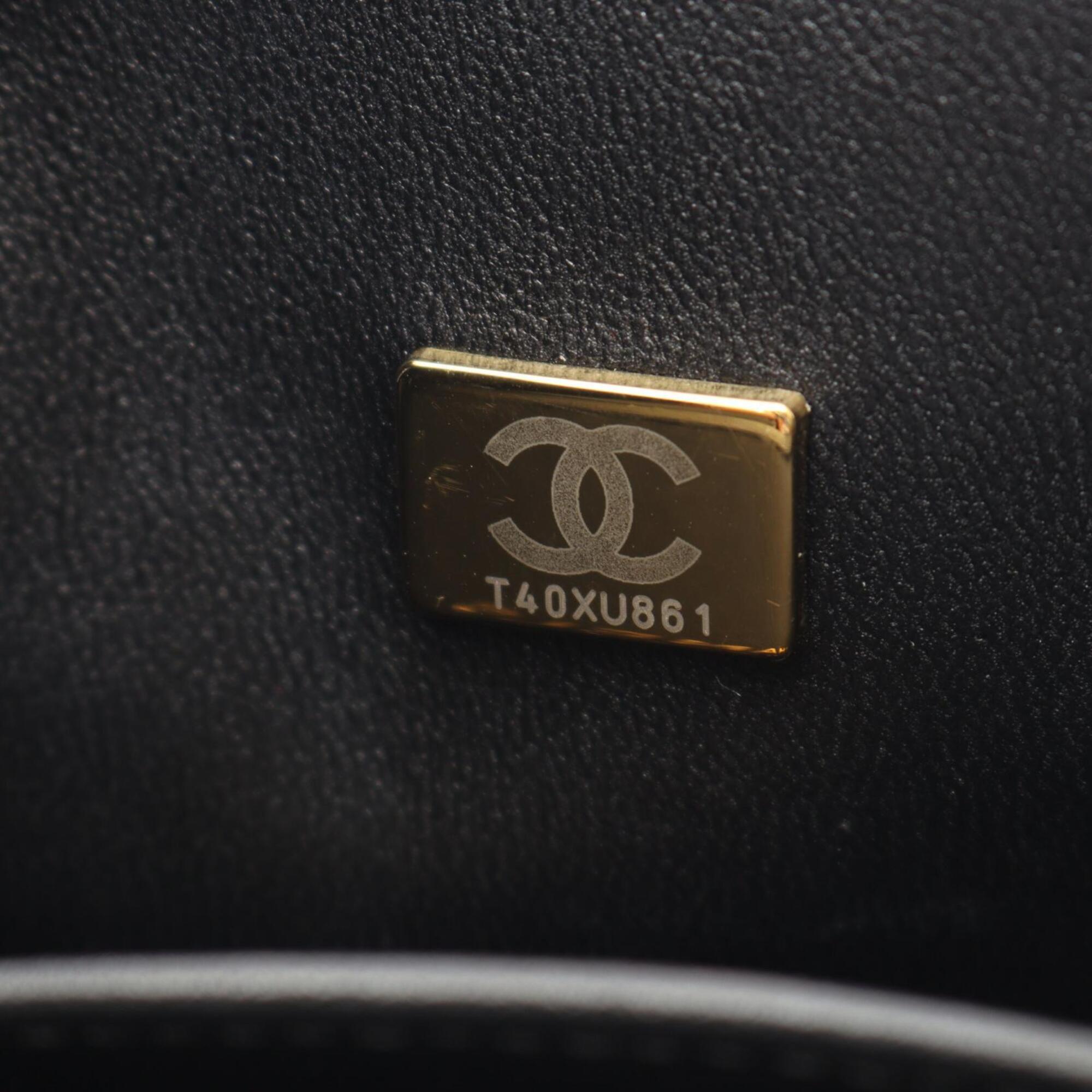Chanel Black Grained Calfskin Handbag Shoulder Bag (Pre-Owned)