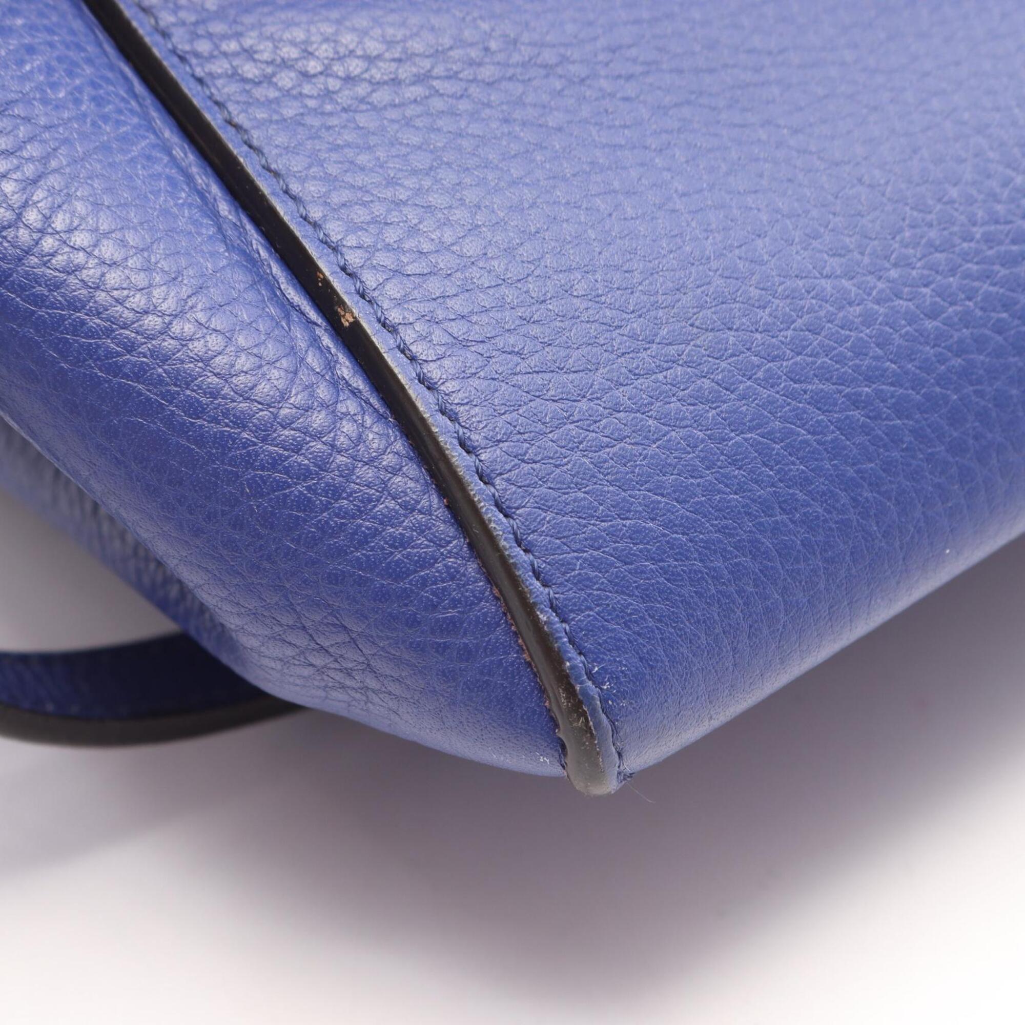 Celine Blue Leather Handbag (Pre-Owned)
