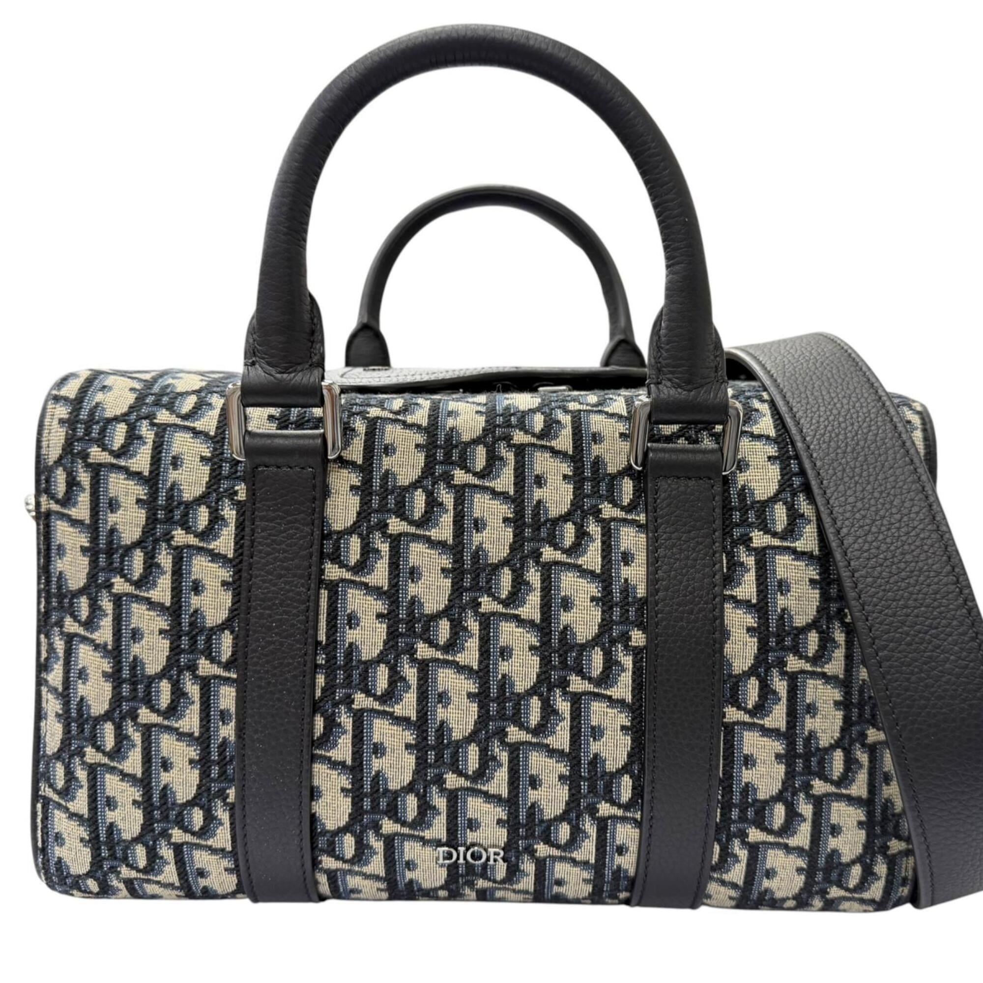 Dior Homme Beige Navy Leather Shoulder Bag (Pre-Owned)