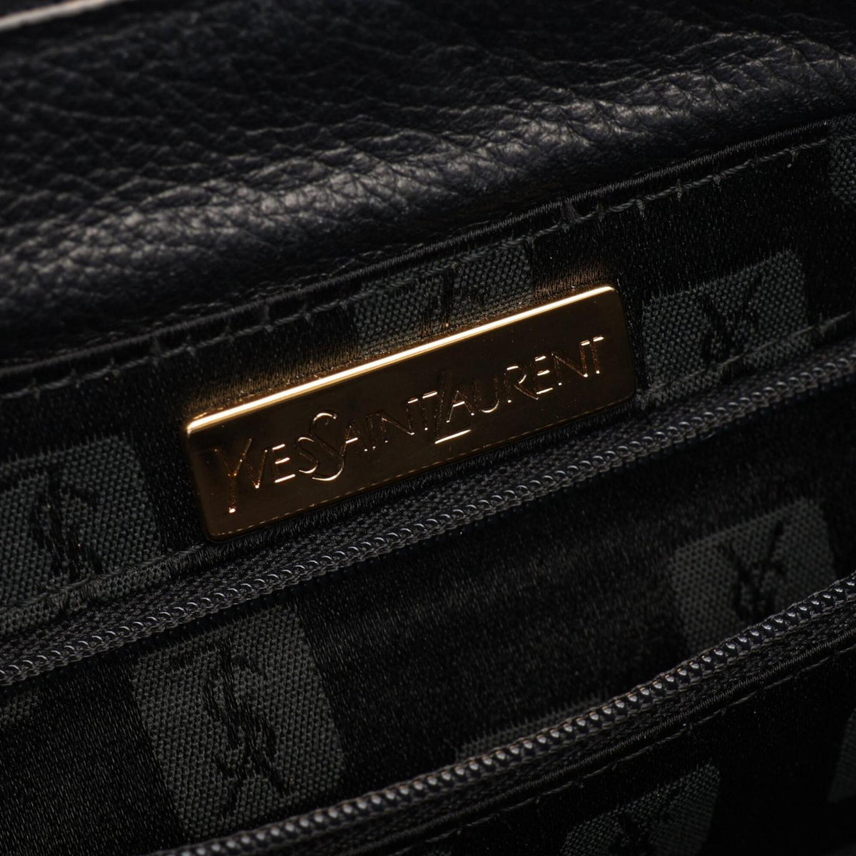 Yves Saint Laurent Black Leather Handbag Shoulder Bag (Pre-Owned)