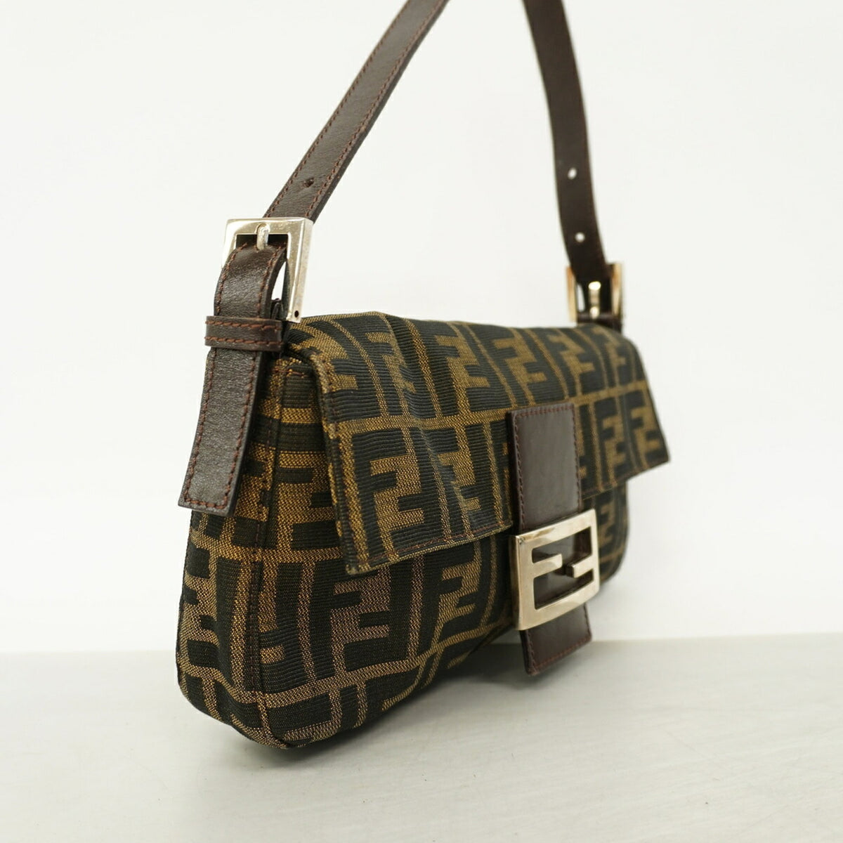 Fendi Brown Nylon Canvas Handbag (Pre-Owned)