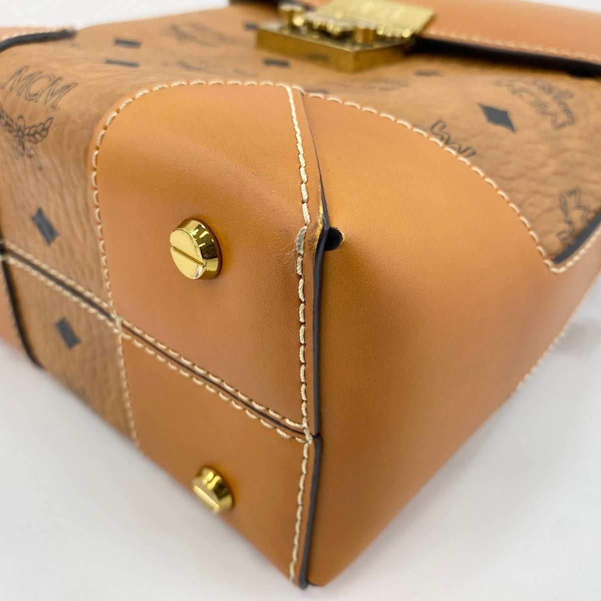 Mcm Orange Shoulder Bag (Pre-Owned)