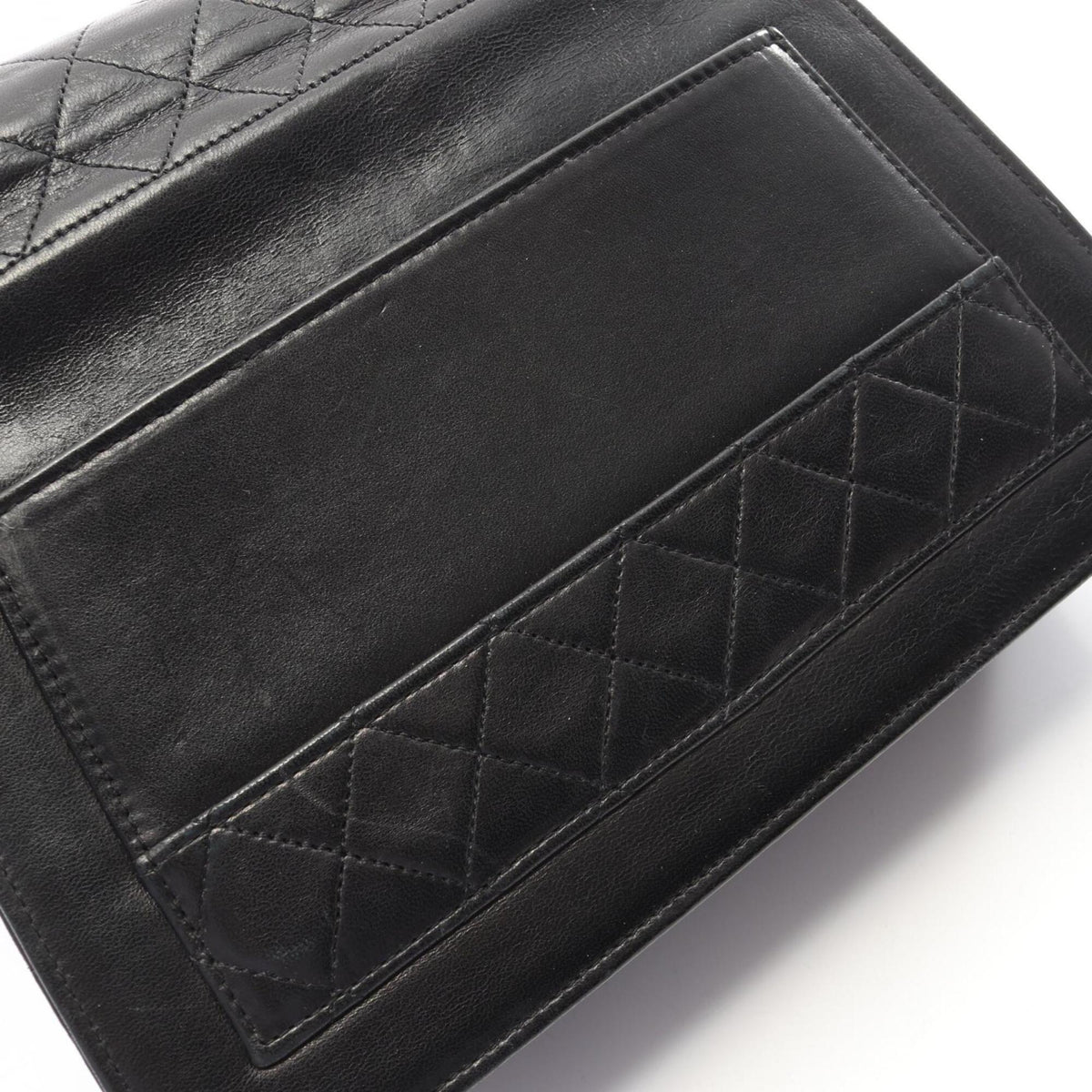 Chanel Black Leather Handbag Shoulder Bag (Pre-Owned)