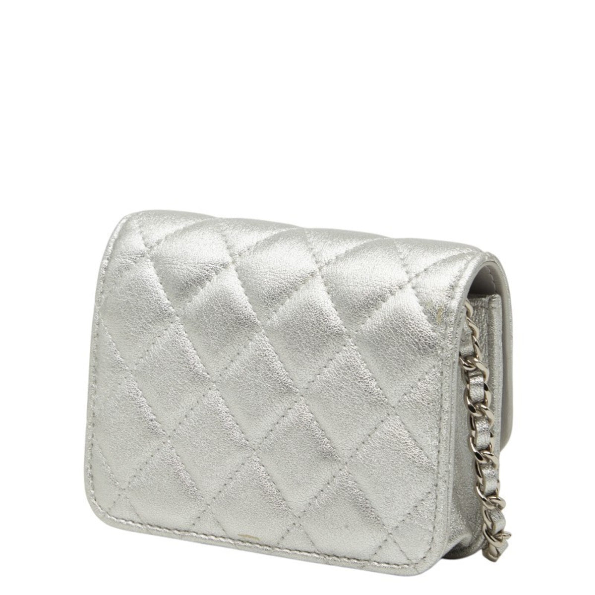 Chanel Silver Leather Pochette Shoulder Bag (Pre-Owned)